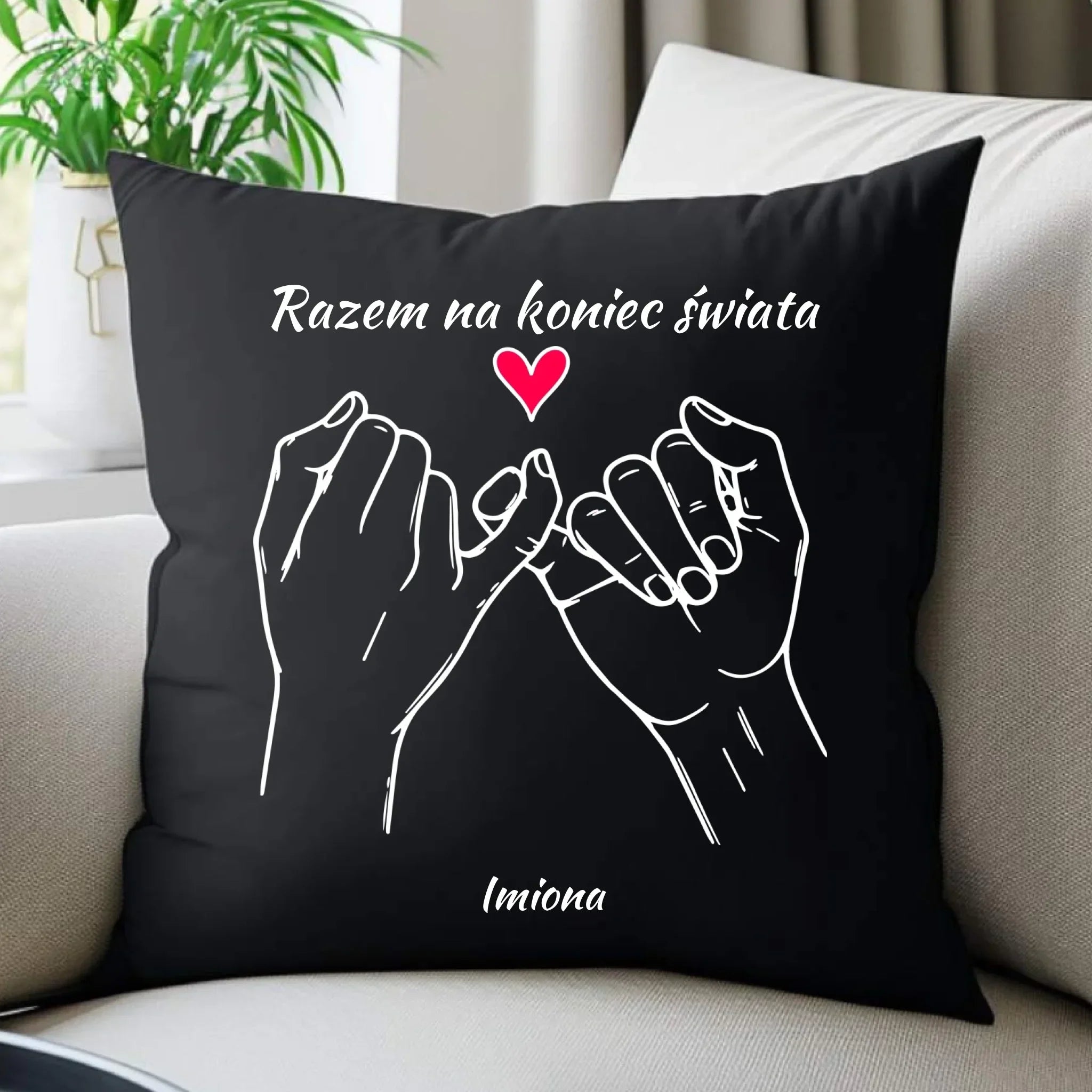 Poduszka dekoracyjna dla par - Razem na koniec świata - personalizowana W60 - StoryCups.pl