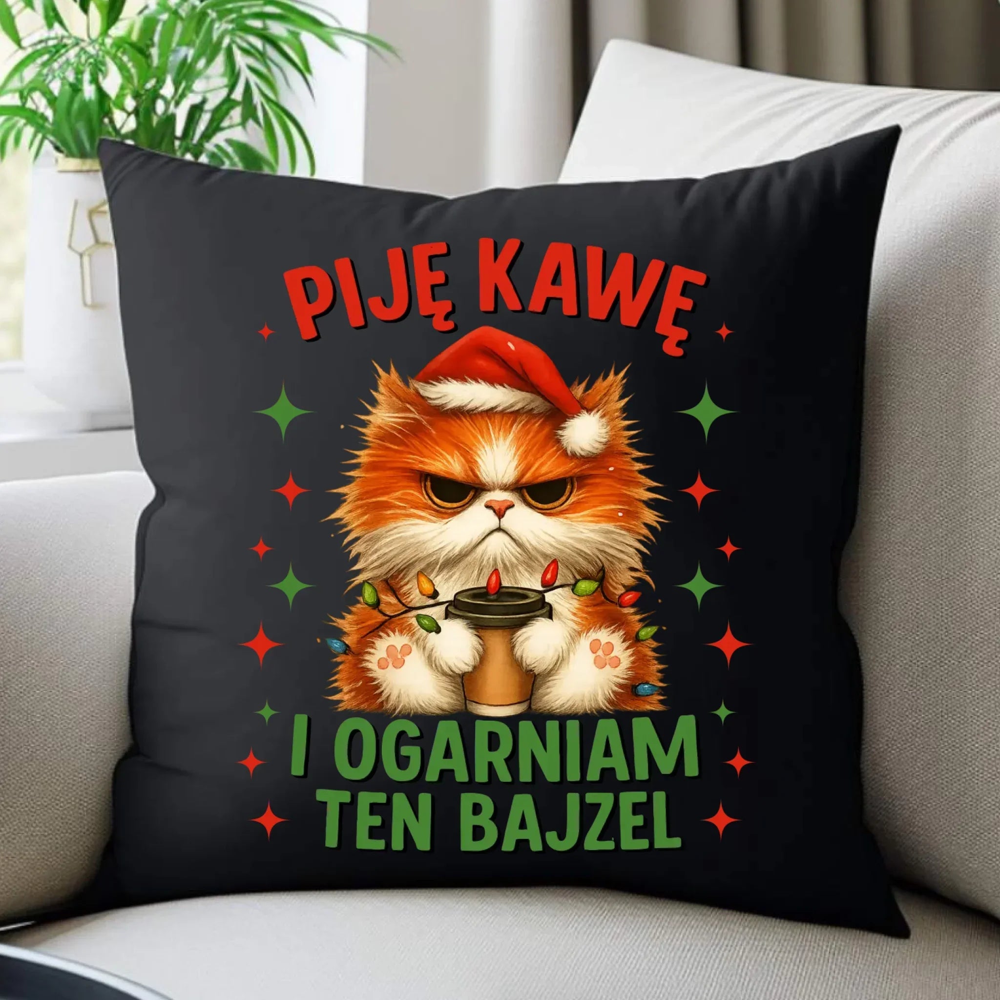 Poduszka dekoracyjna świąteczna - Kot Piję kawę i ogarniam ten bajzel BN39 - StoryCups.pl