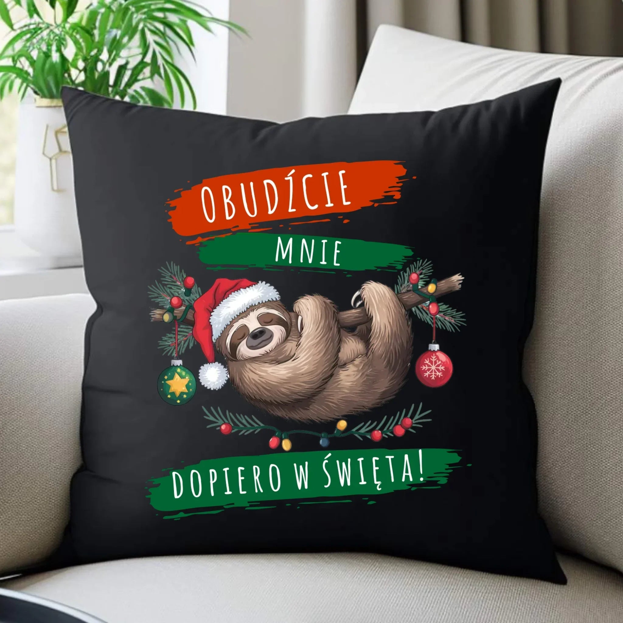 Poduszka świąteczna dekoracyjna - Leniwiec - Obudźcie mnie dopiero w święta BN02 - StoryCups.pl