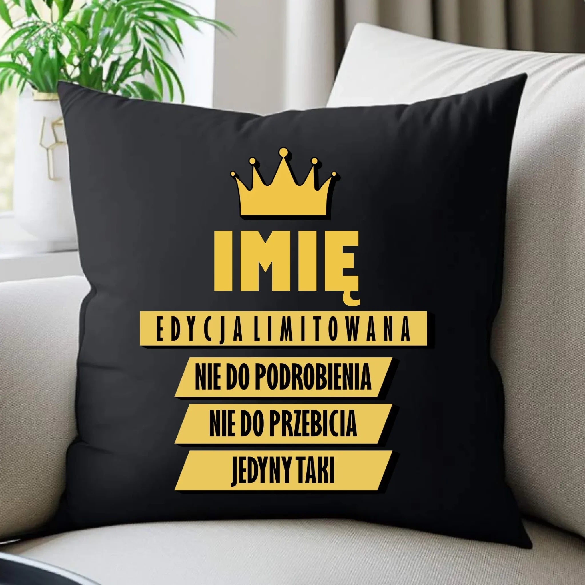Poduszka dekoracyjna - Edycja Limitowana prezent dla niego - personalizowana DCH03 - StoryCups.pl