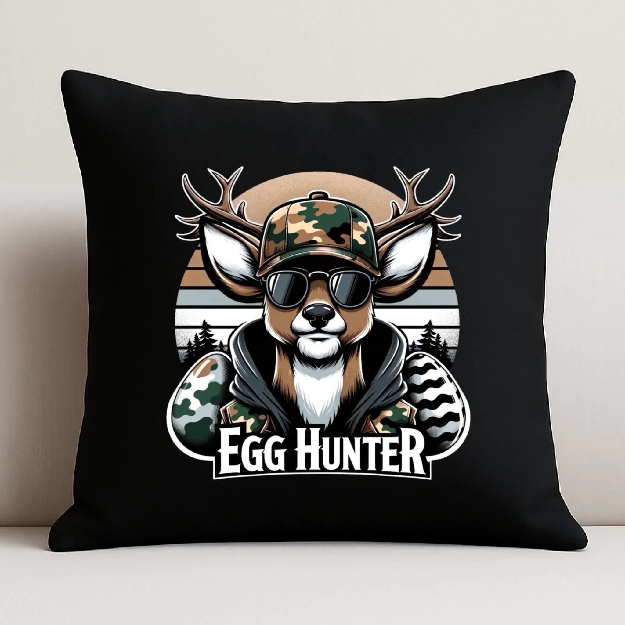 Poduszka dekoracyjna wielkanocna - Jeleń Survival Egg hunter WN19 - StoryCups.pl