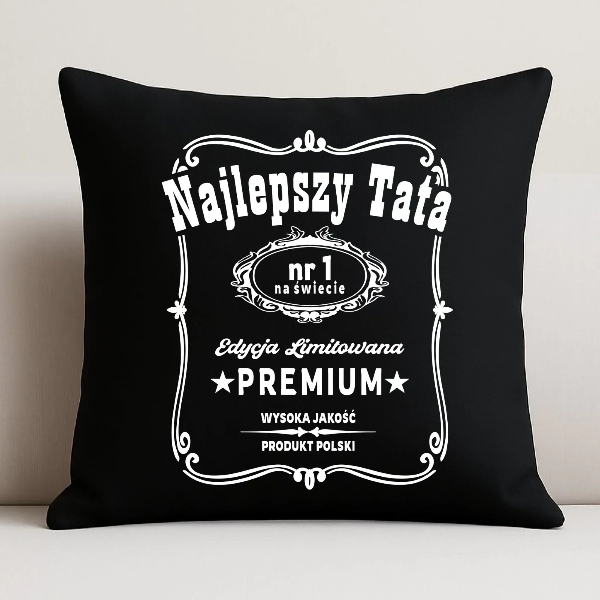 Poduszka dekoracyjna dla taty - Najlepszy tata edycja limitowana DT32 - StoryCups.pl