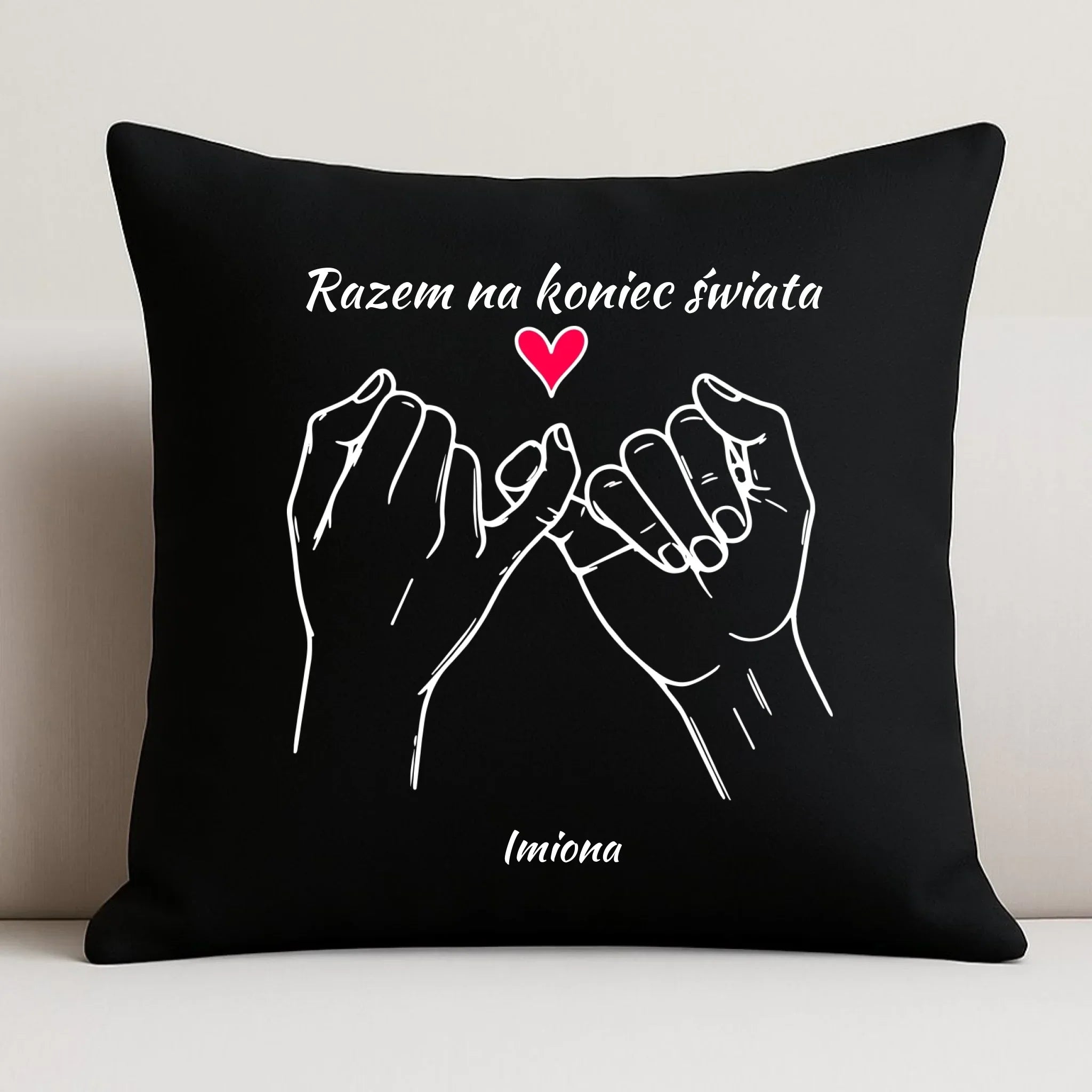 Poduszka dekoracyjna dla par - Razem na koniec świata - personalizowana W60 - StoryCups.pl