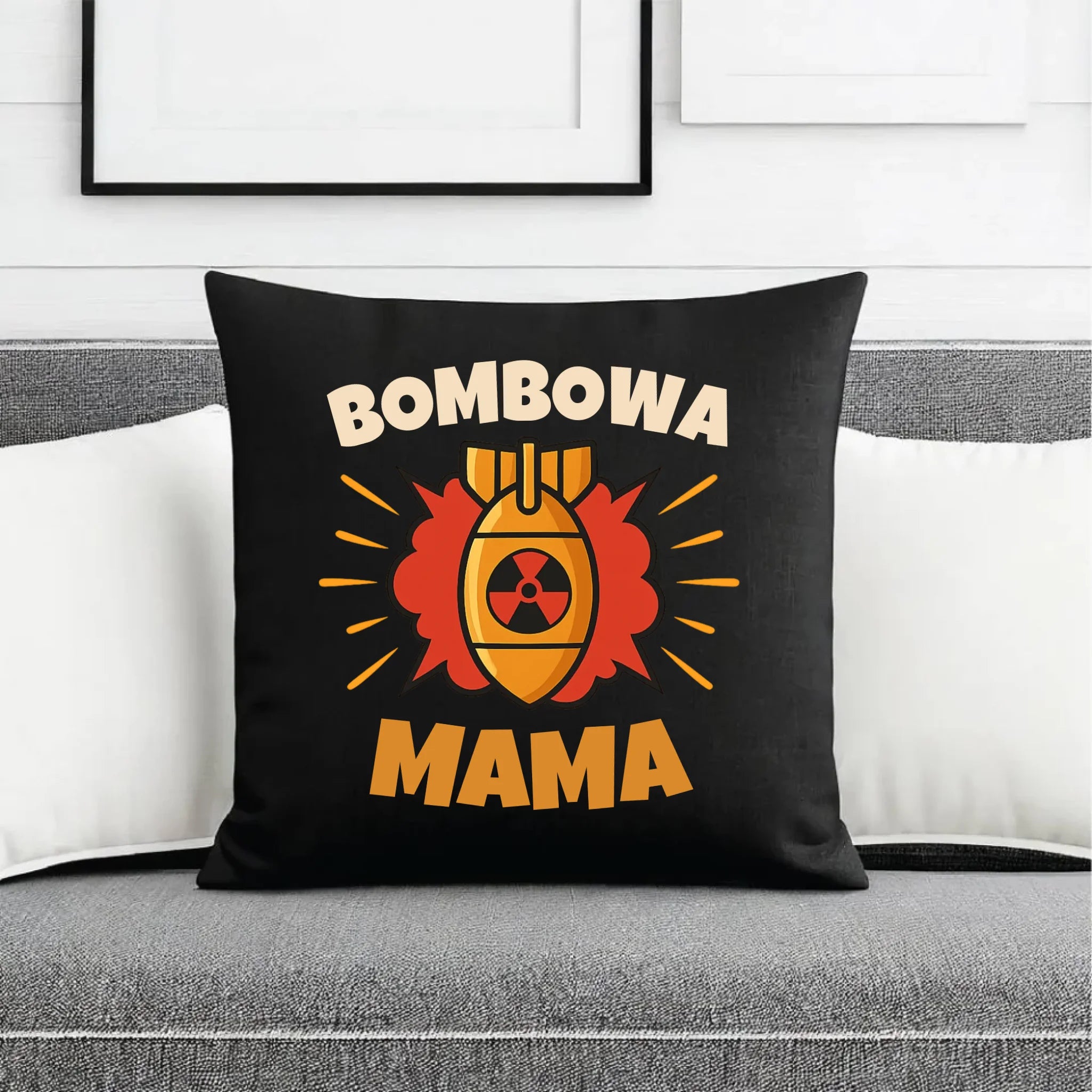 Poduszka dekoracyjna dla mamy - Bombowa Mama DM02 - StoryCups.pl