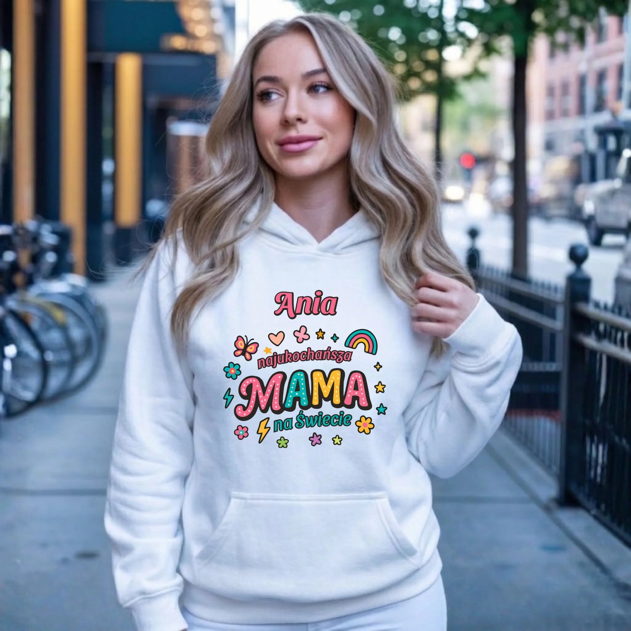 Bluza z kapturem dla mamy - Najukochańsza mama na Świecie - personalizowana DM03 - StoryCups.pl
