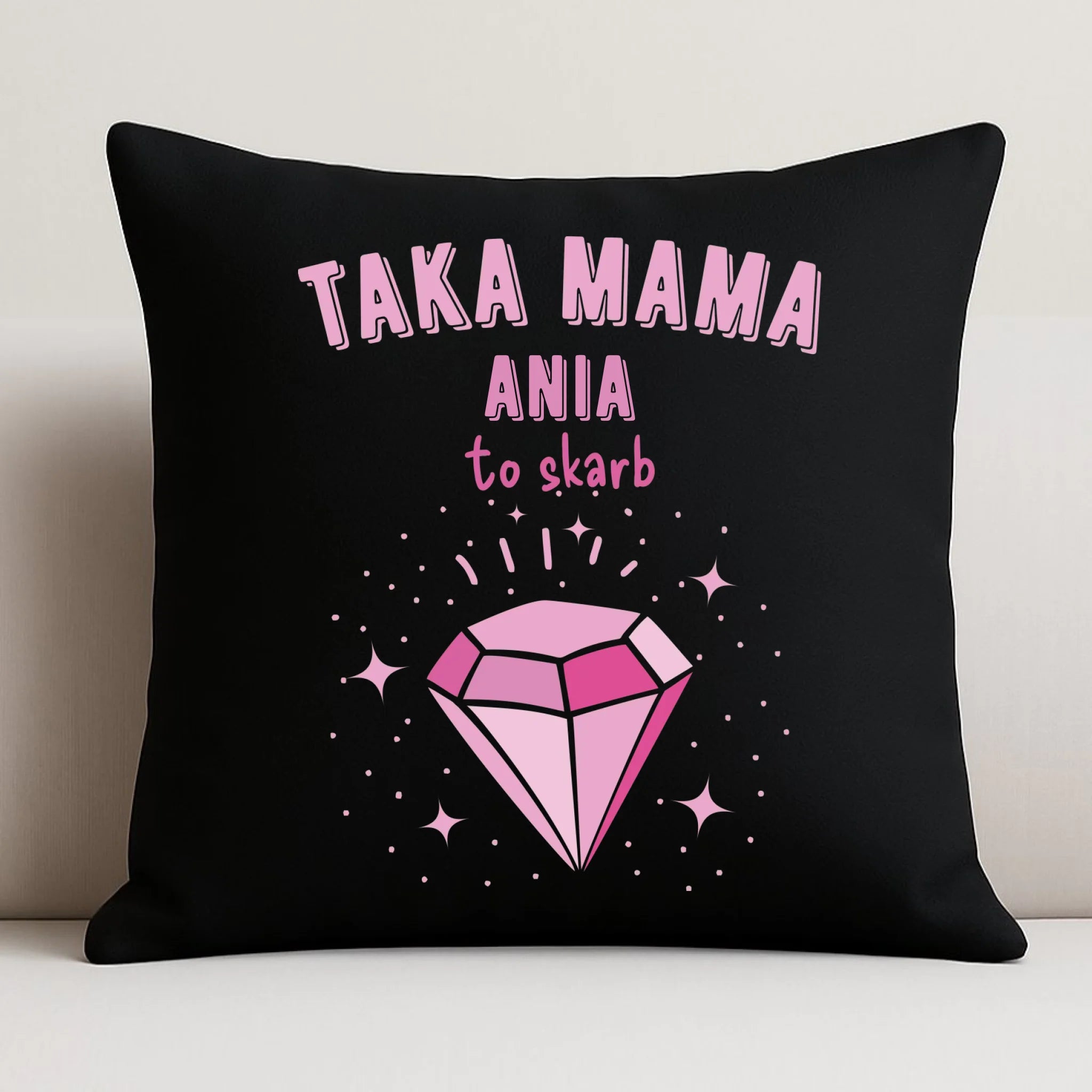 Poduszka dekoracyjna z imieniem dla mamy - Taka mama to skarb - personalizowana DM18 - StoryCups.pl