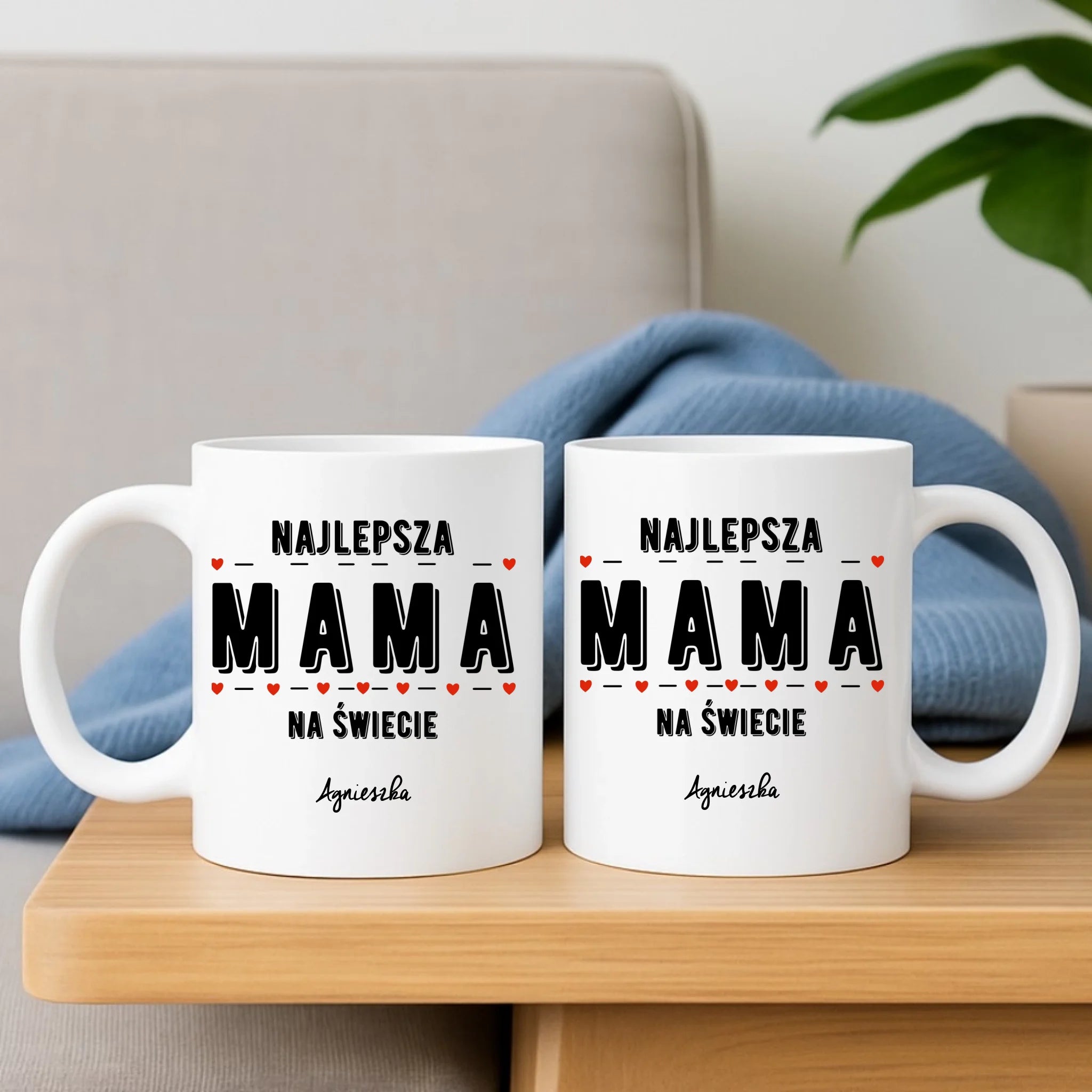 Zestaw poduszka i kubek z imieniem dla mamy - Najlepsza mama - personalizowany DM22 - StoryCups.pl