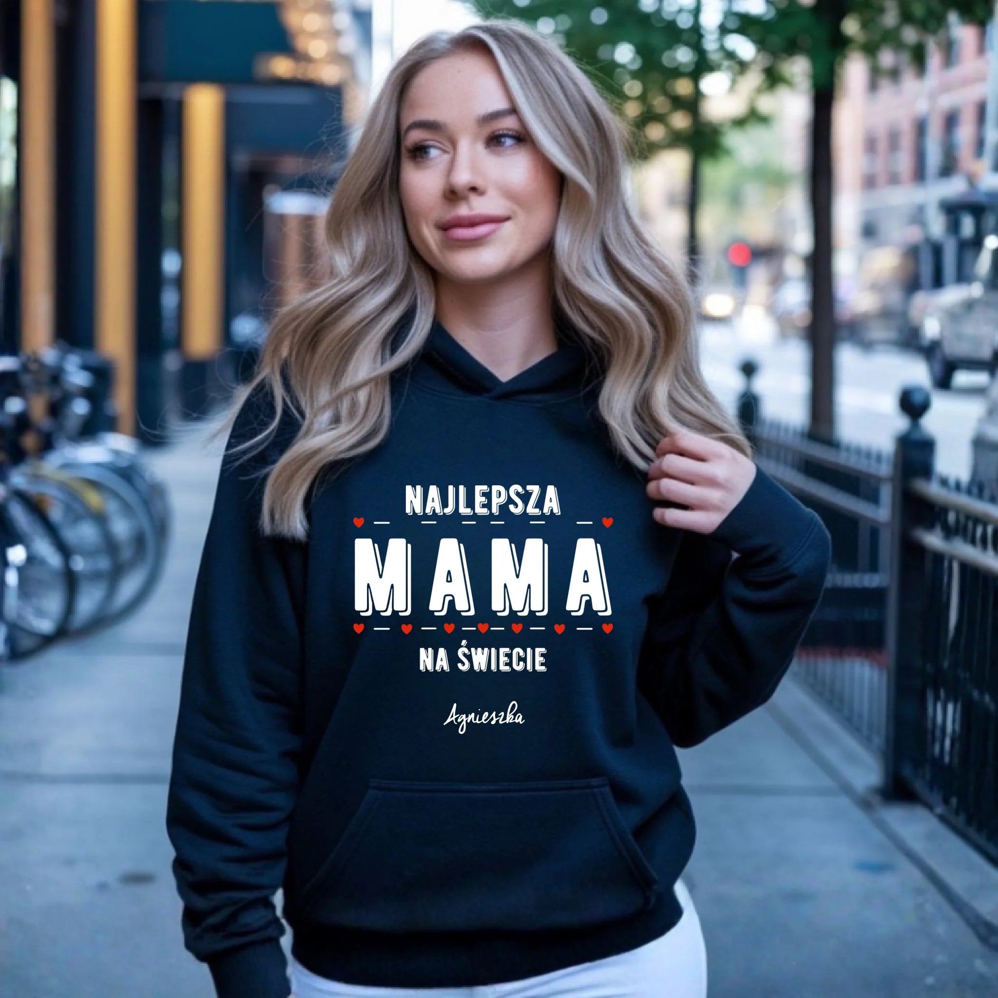 Bluza z kapturem dla mamy - Najlepsza mama - personalizowana DM22 - StoryCups.pl