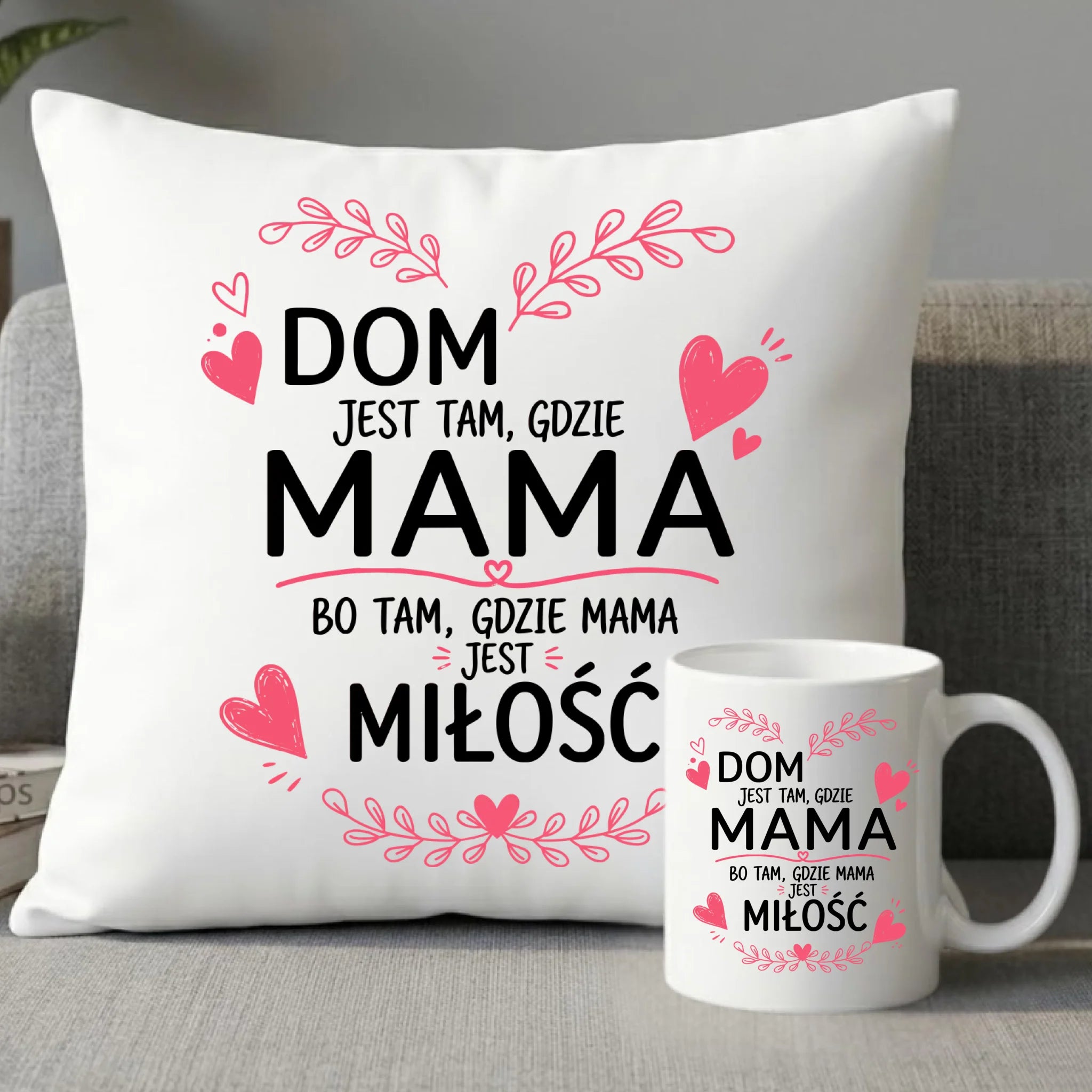 Zestaw poduszka i kubek dla mamy - Dom jest tam gdzie mama DM31 - StoryCups.pl