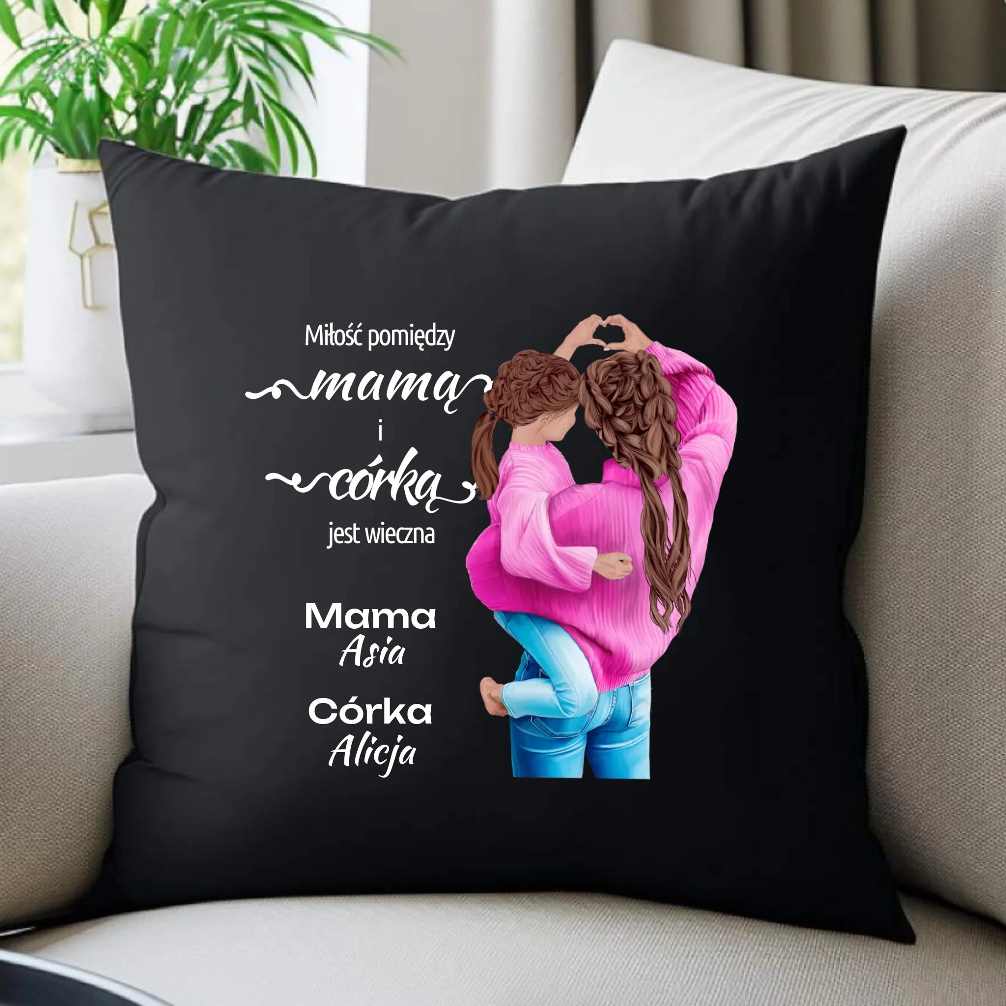 Poduszka dekoracyjna dla mamy od córki - Miłość jest wieczna - personalizowana DM38 - StoryCups.pl