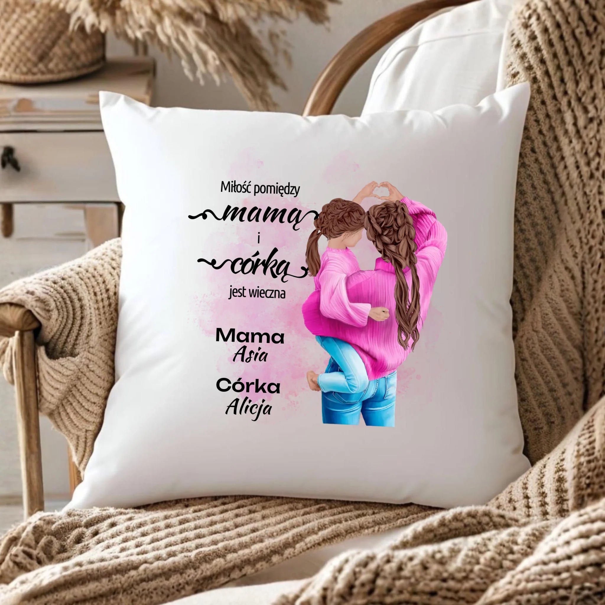 Poduszka dla mamy od córki - Miłość jest wieczna - personalizowana DM38 - StoryCups.pl