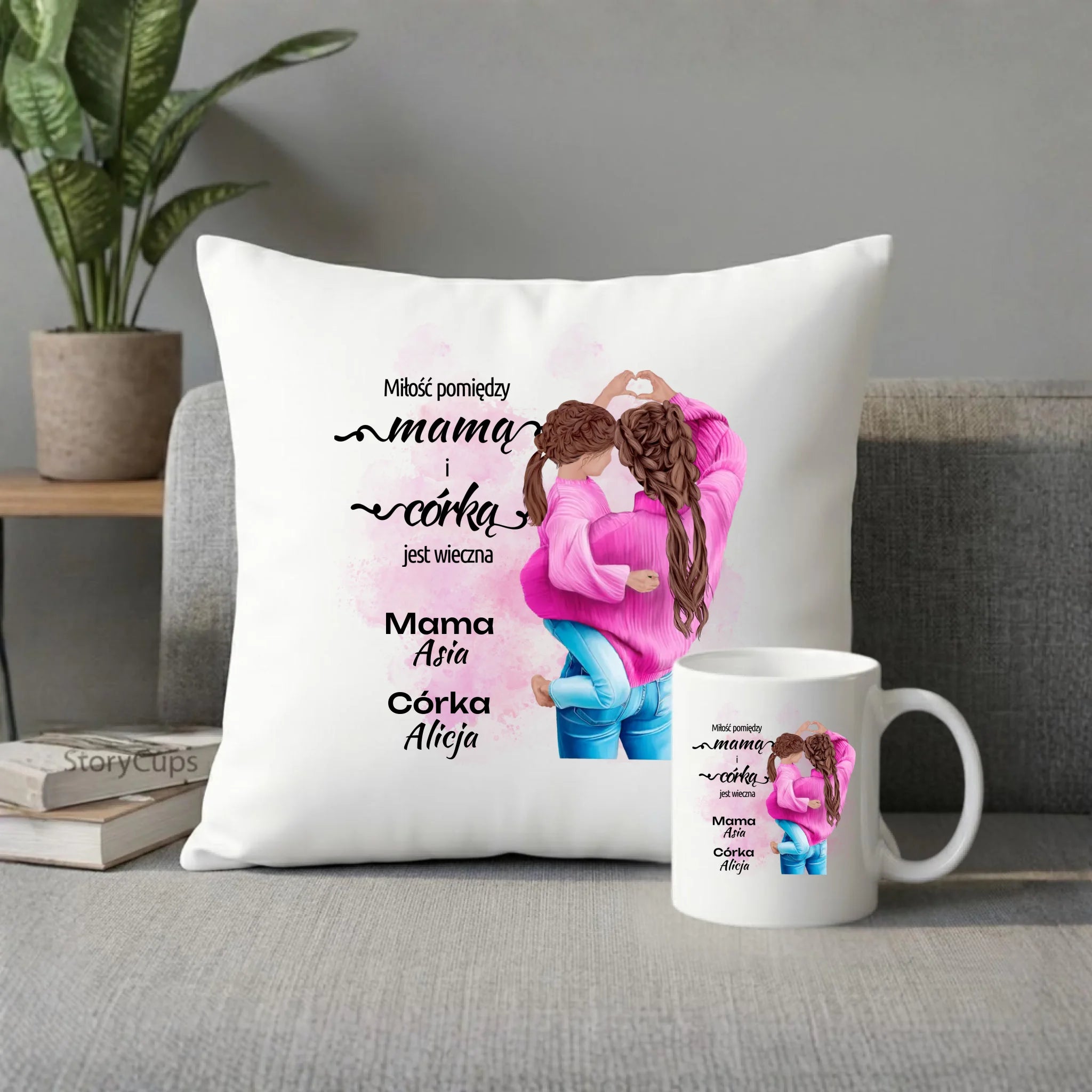 Zestaw poduszka i kubek dla mamy od córki - Miłość jest wieczna - personalizowany DM38 - StoryCups.pl