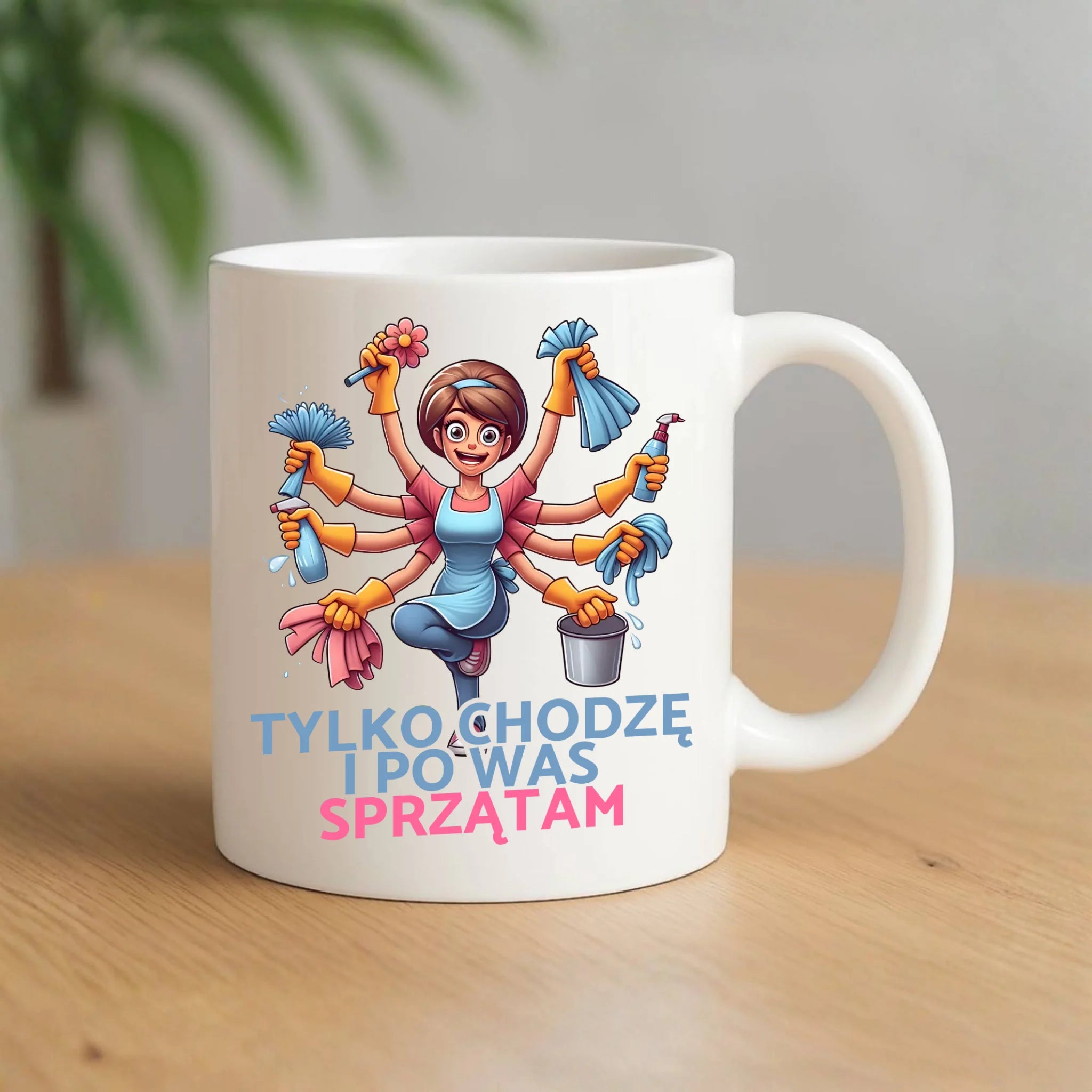 Kubek dla mamy - Tylko chodzę i po Was sprzątam DM42 - StoryCups.pl
