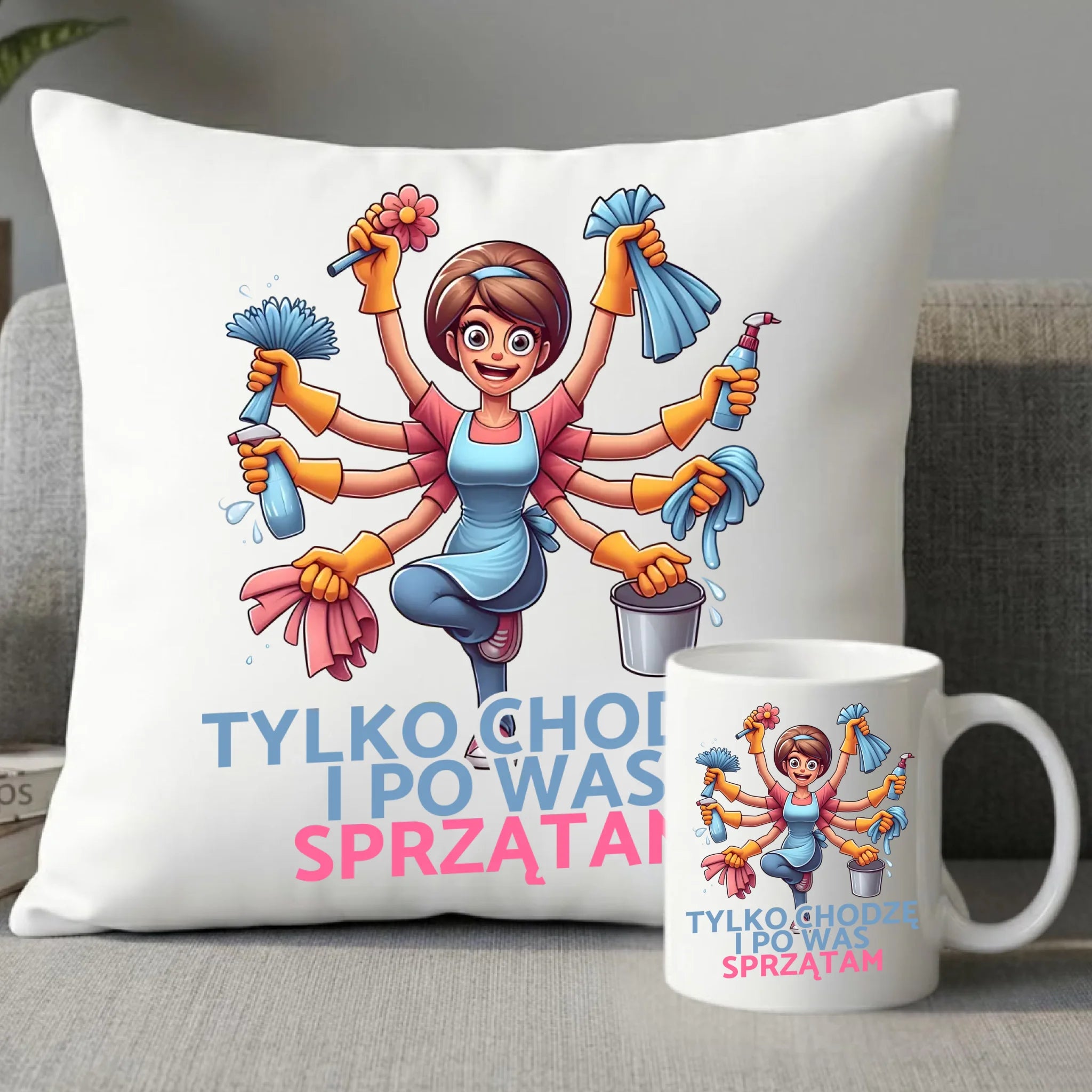 Zestaw poduszka i kubek dla mamy - Tylko chodzę i po Was sprzątam DM42 - StoryCups.pl