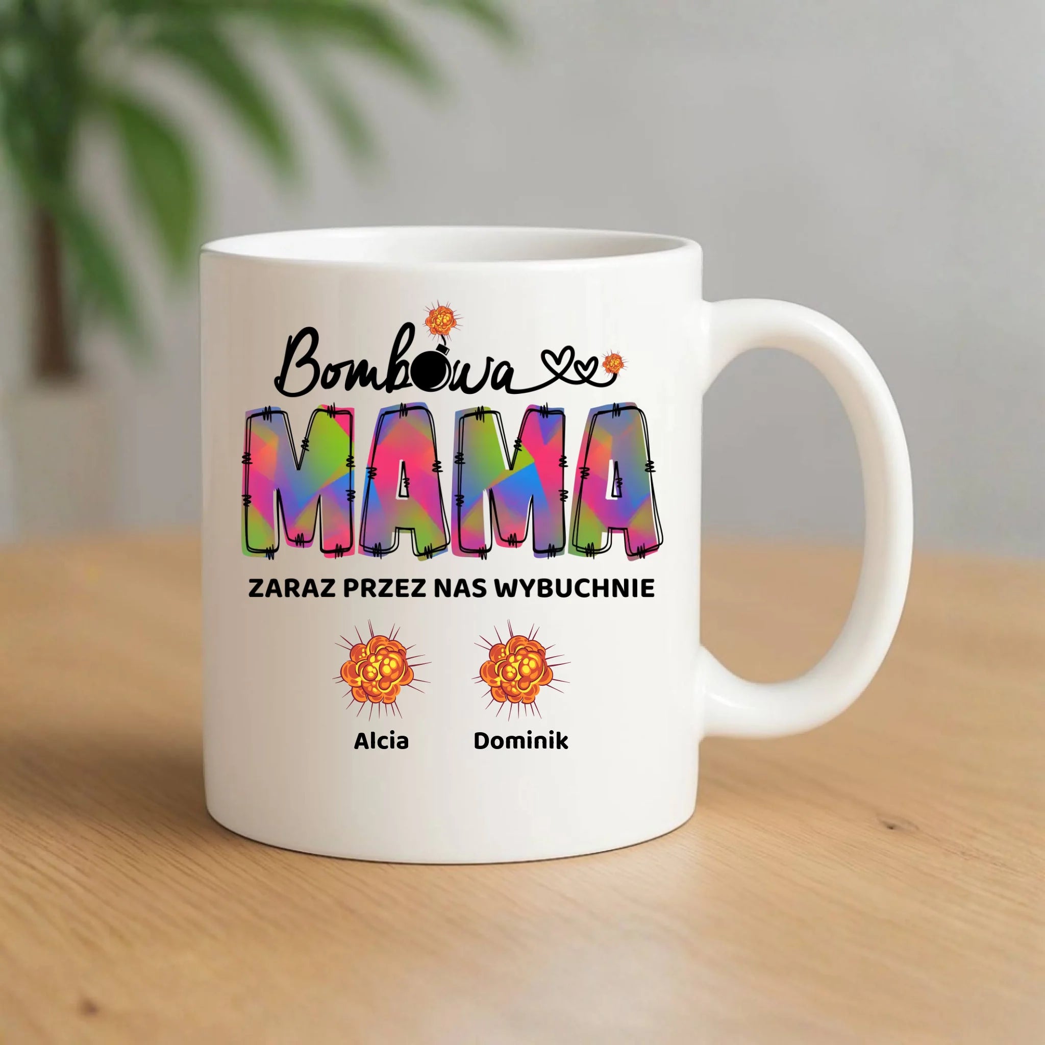 Kubek dla mamy z imionami dzieci - Bombowa mama - personalizowany DM53 - StoryCups.pl
