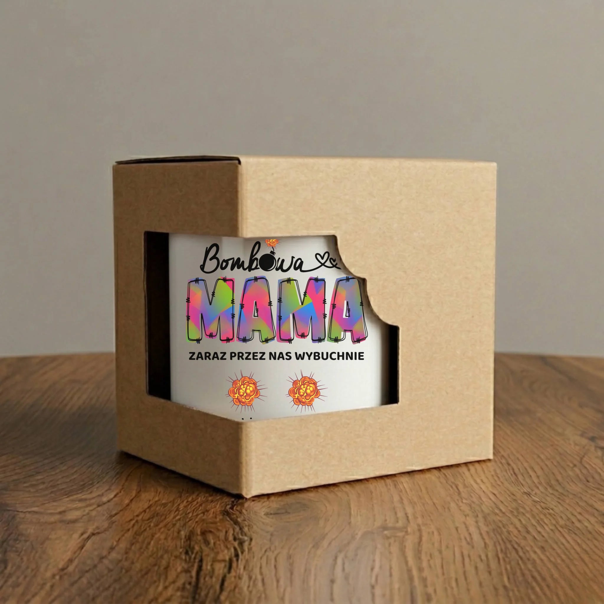 Kubek dla mamy z imionami dzieci - Bombowa mama - personalizowany DM53 - StoryCups.pl