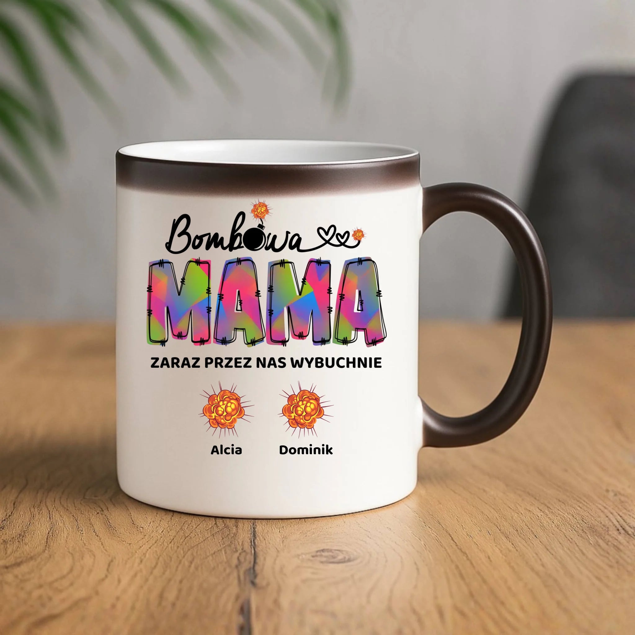 Kubek magiczny dla mamy z imionami dzieci - Bombowa mama - personalizowany DM53 - StoryCups.pl