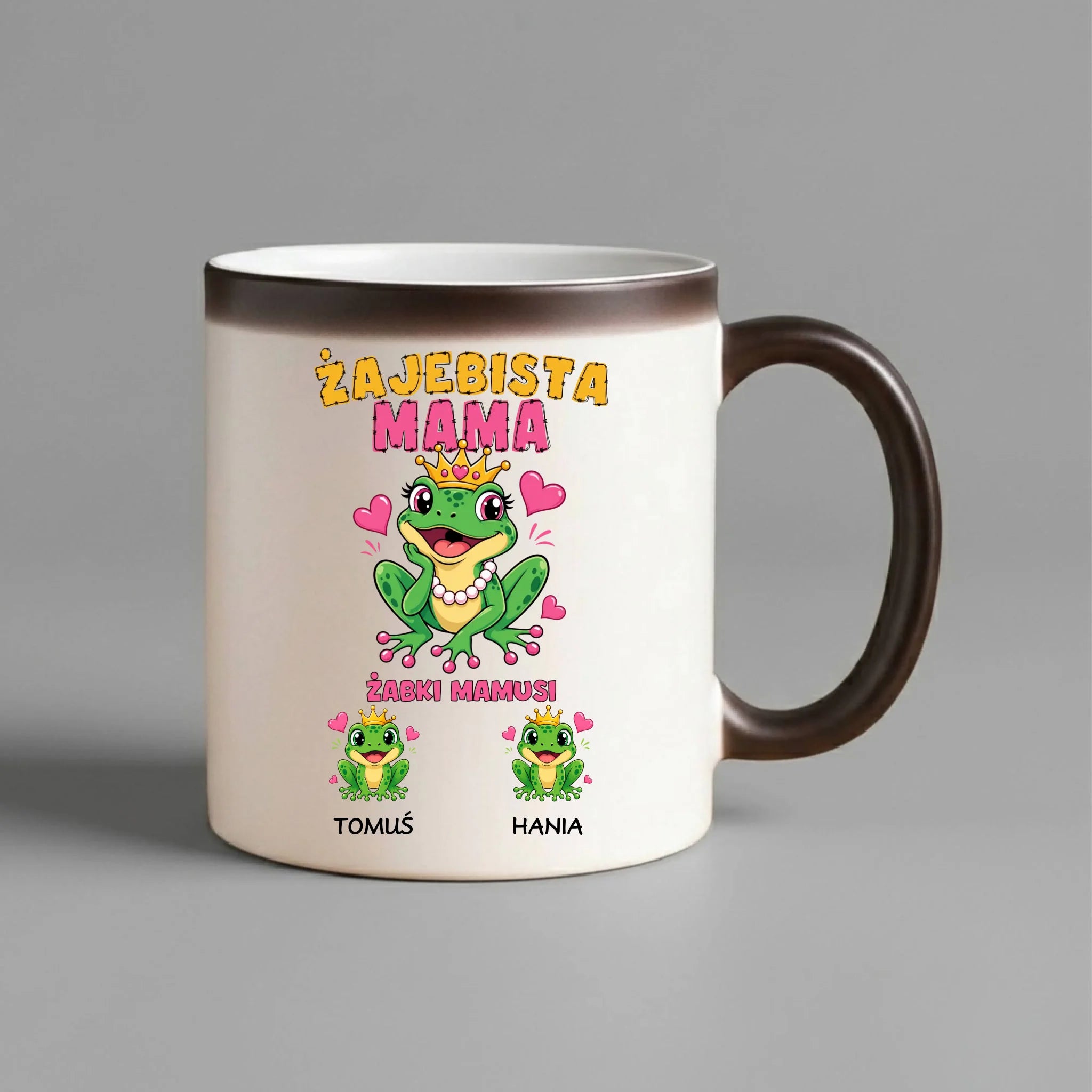 Kubek magiczny dla mamy z imionami dzieci - Żabki Mamusi - personalizowany DM54 - StoryCups.pl