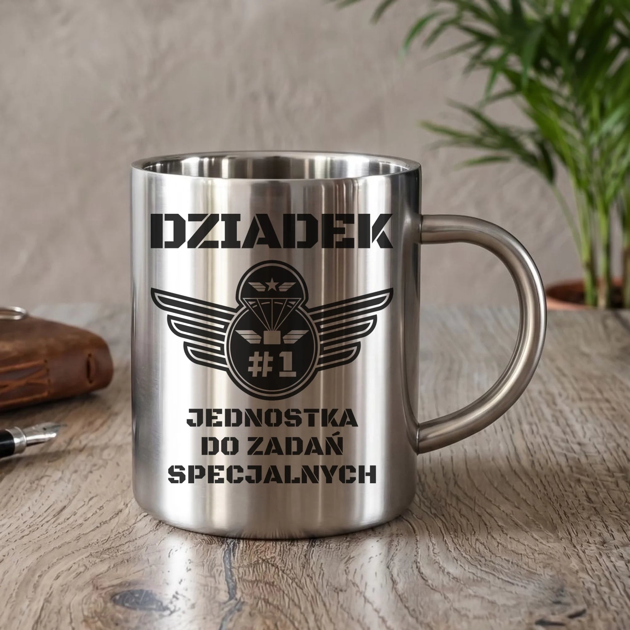 Kubek metalowy dla dziadka - Dziadek jednostka do zadań specjalnych D31 - StoryCups.pl