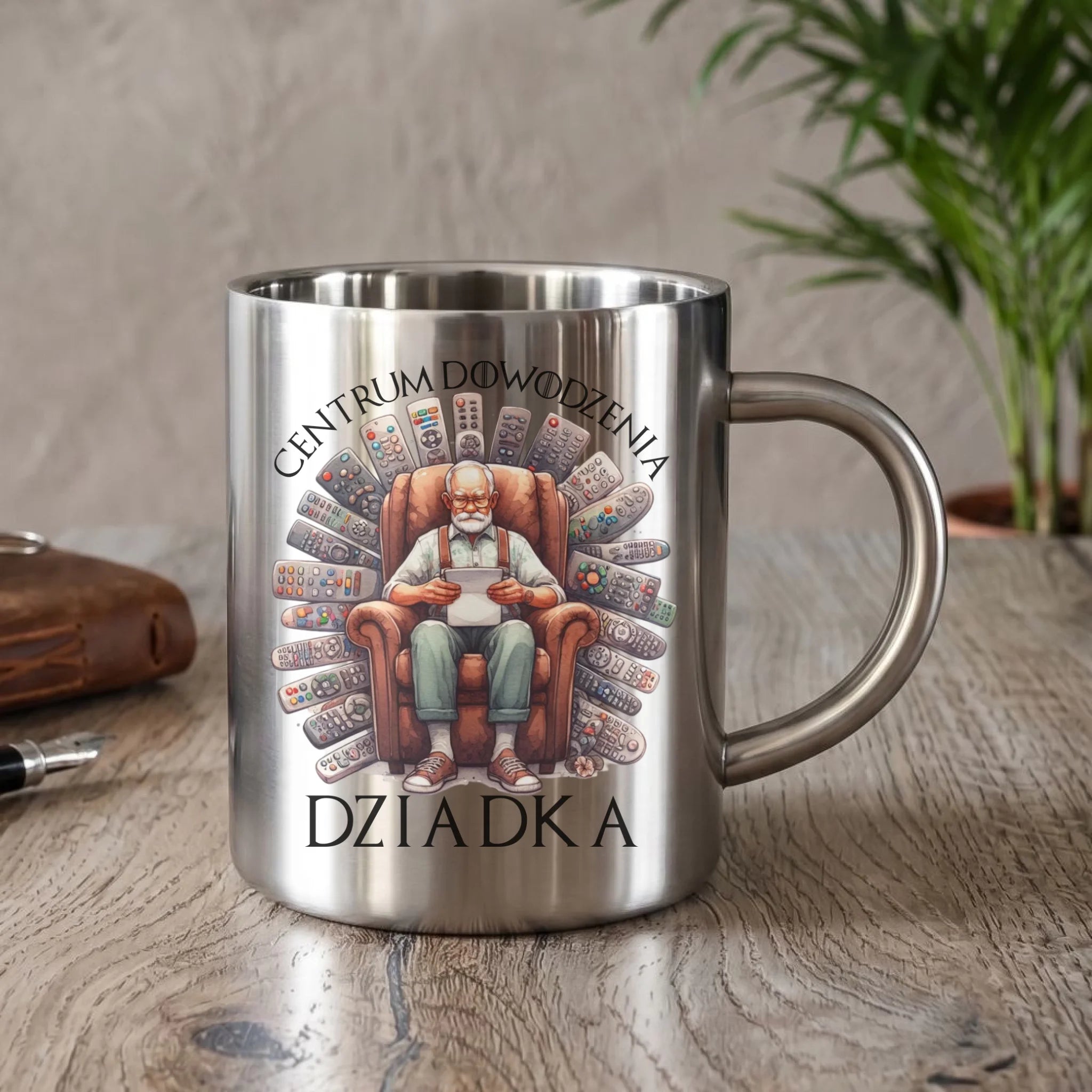 Kubek metalowy dla dziadka - Centrum dowodzenia D28 - StoryCups.pl