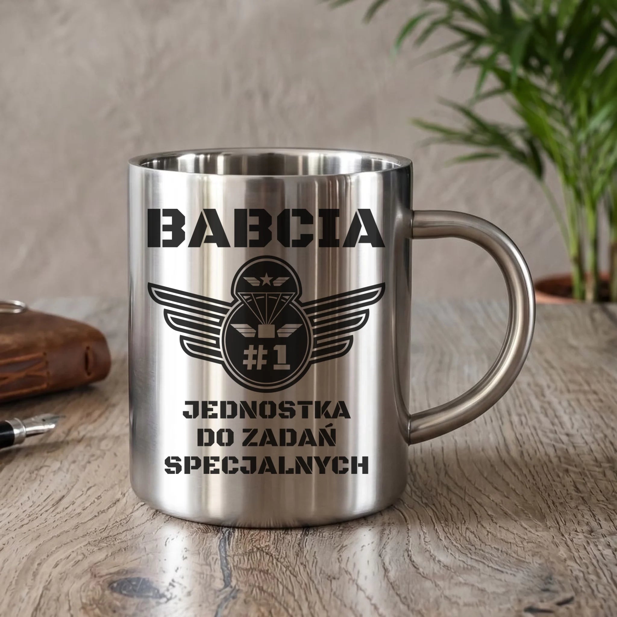 Kubek metalowy dla babci - Babcia jednostka do zadań specjalnych B31 - StoryCups.pl