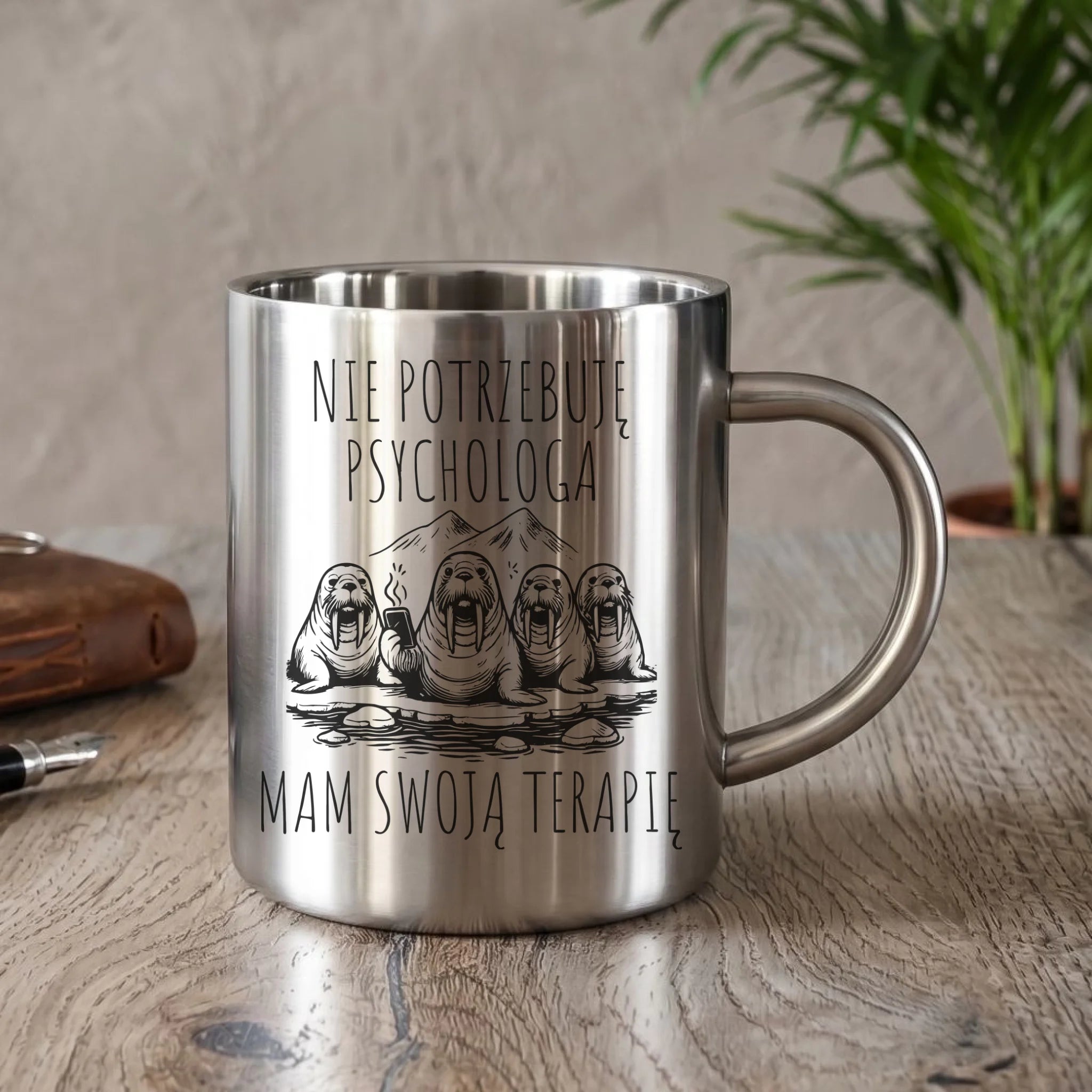 Kubek metalowy - prezent dla morsa - Nie potrzebuję psychologa HM14 - StoryCups.pl