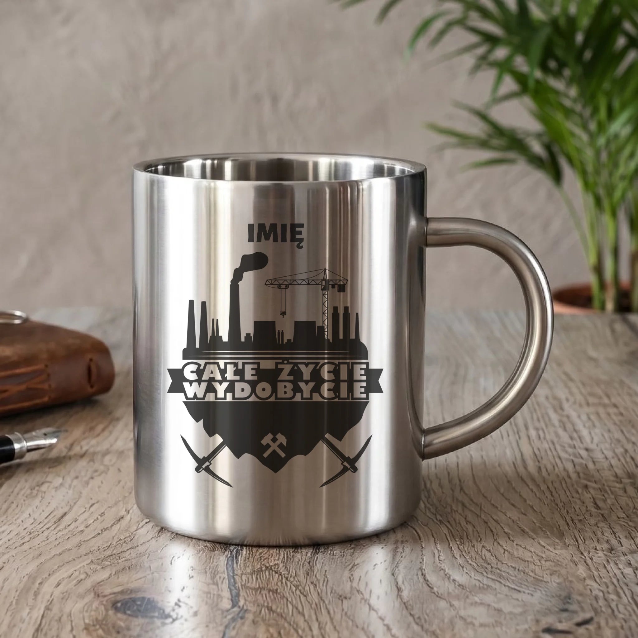 Kubek metalowy - prezent dla górnika - Całe życie wydobycie - personalizowany G09 - StoryCups.pl