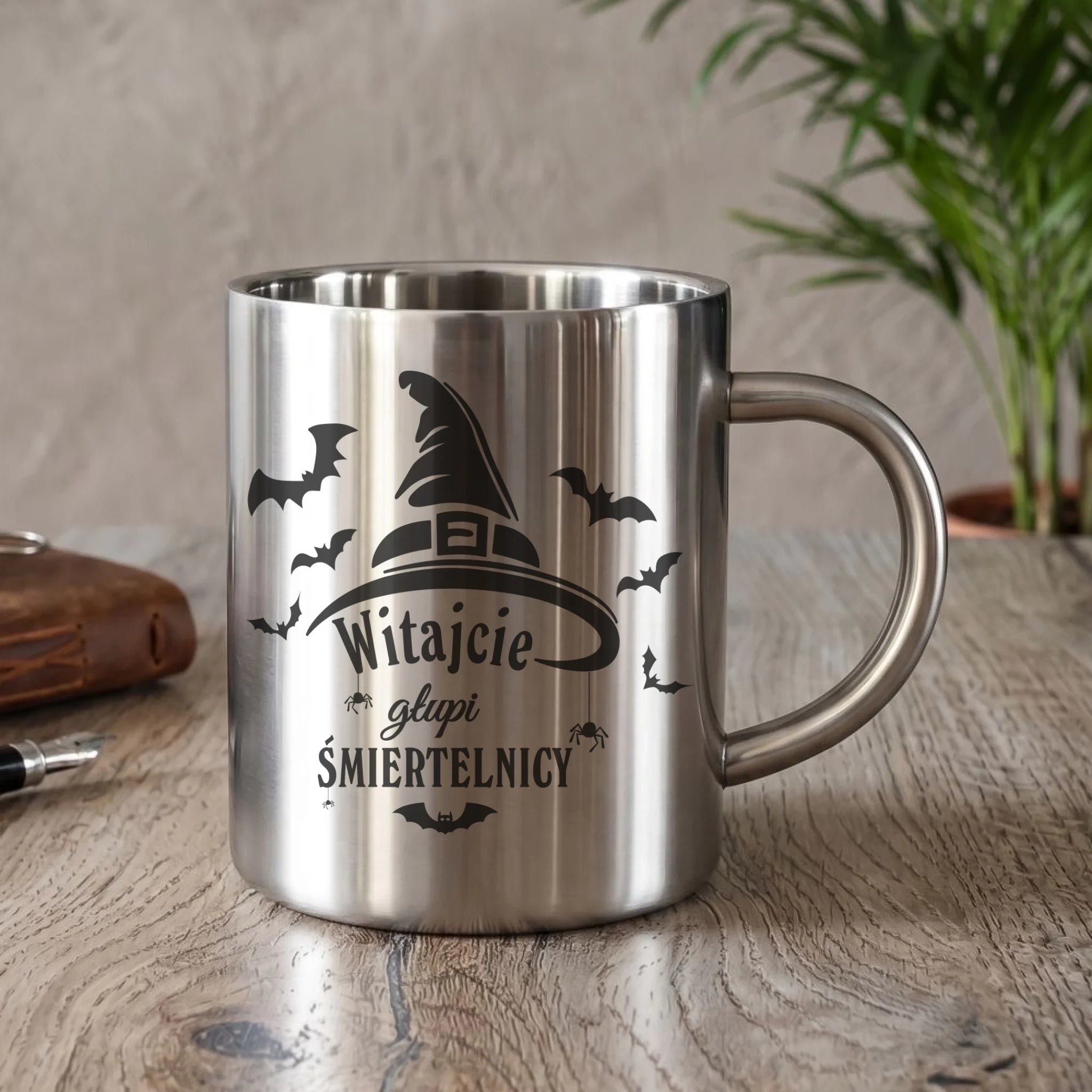 Kubek metalowy na Halloween - Witajcie głupi śmiertelnicy HL23 - StoryCups.pl