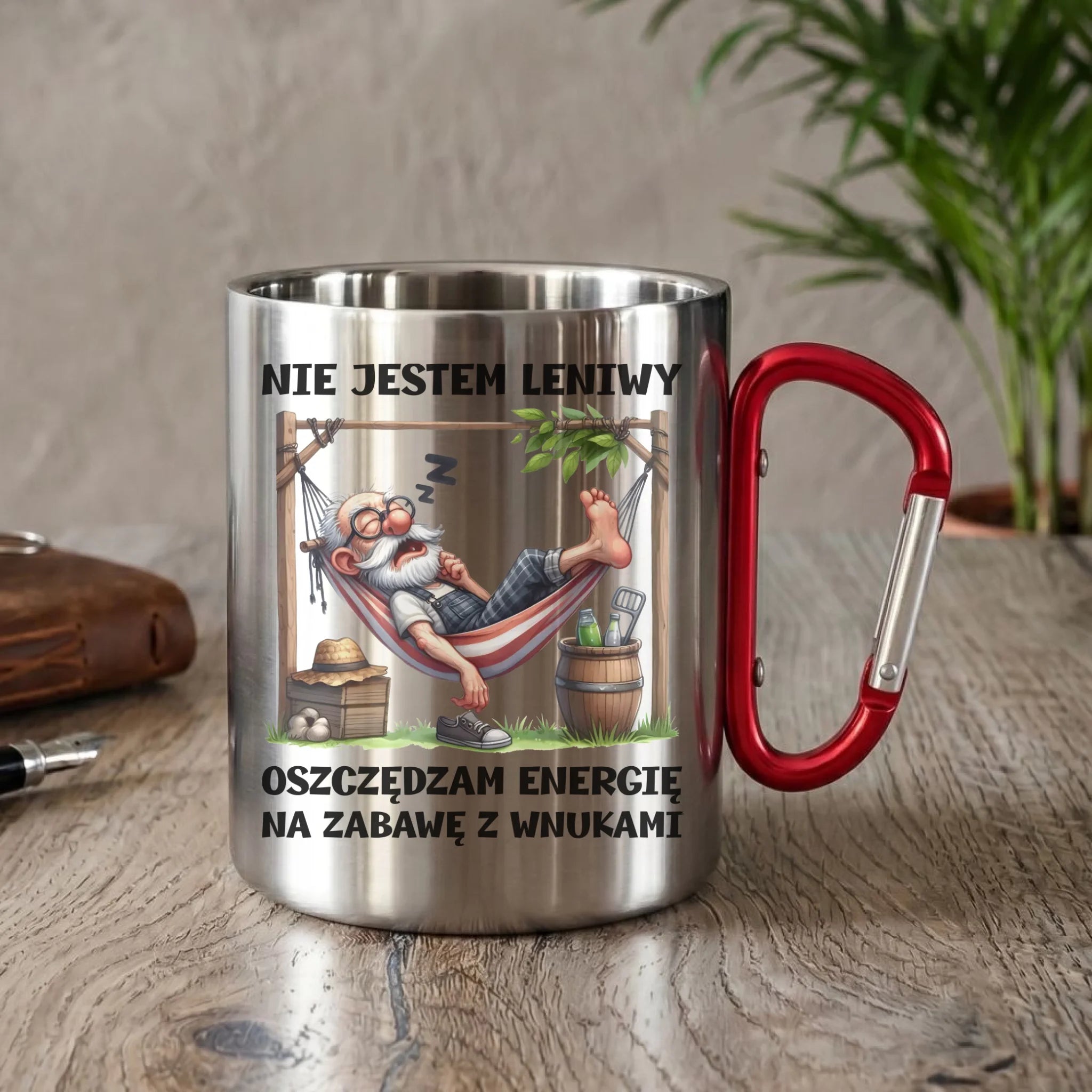 Kubek metalowy dla dziadka - Nie jestem leniwy oszczędzam energię D39 - StoryCups.pl
