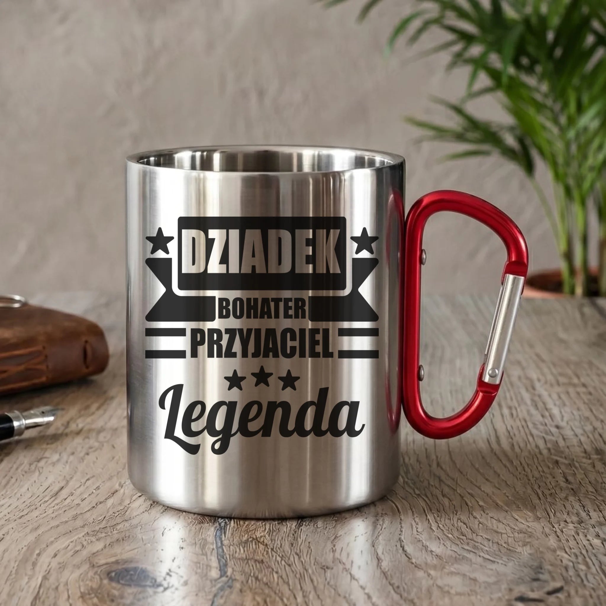 Kubek metalowy dla dziadka - Bohater przyjaciel legenda D20 - StoryCups.pl