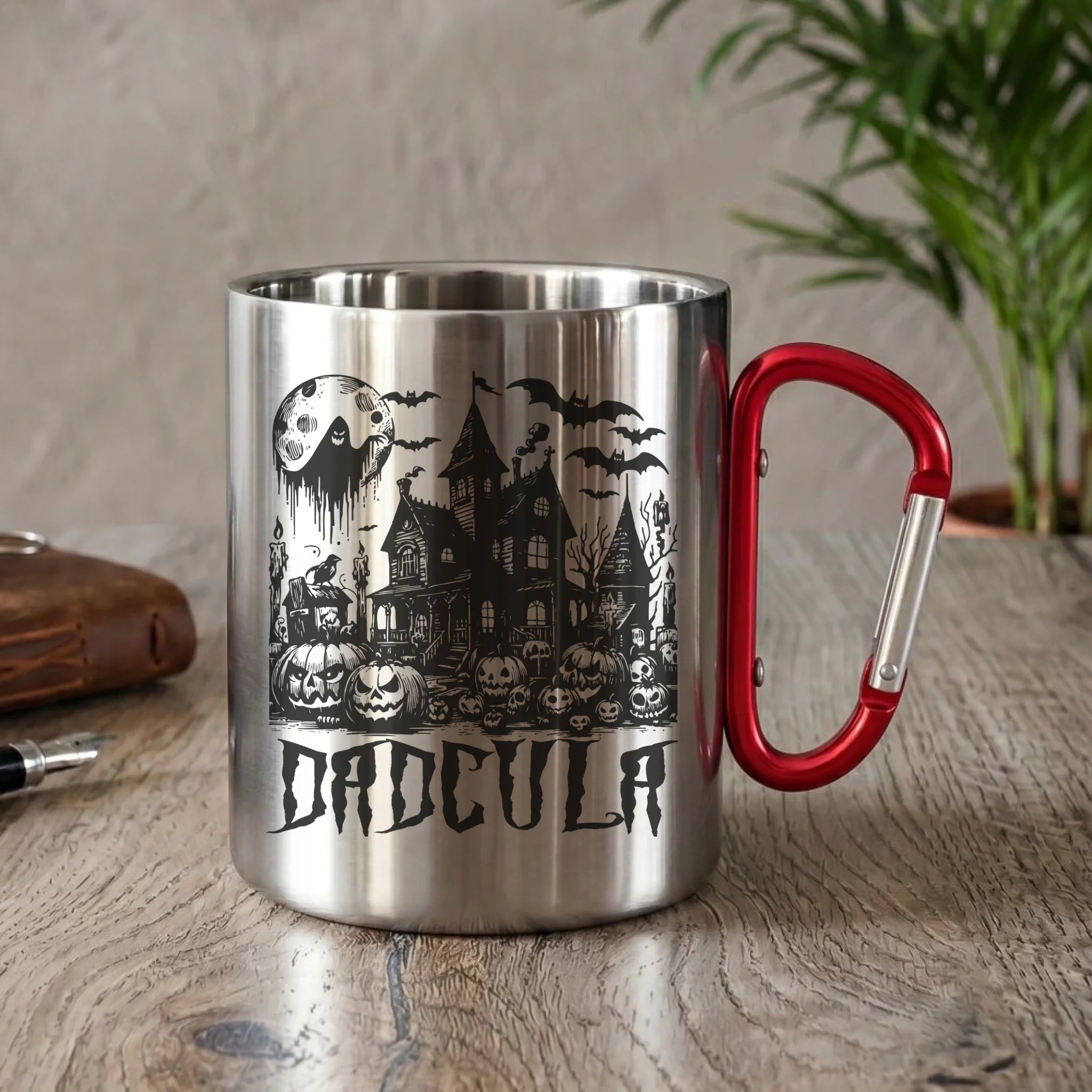 Kubek metalowy na Halloween dla taty - Upiorny dom - Dadcula HL19 - StoryCups.pl