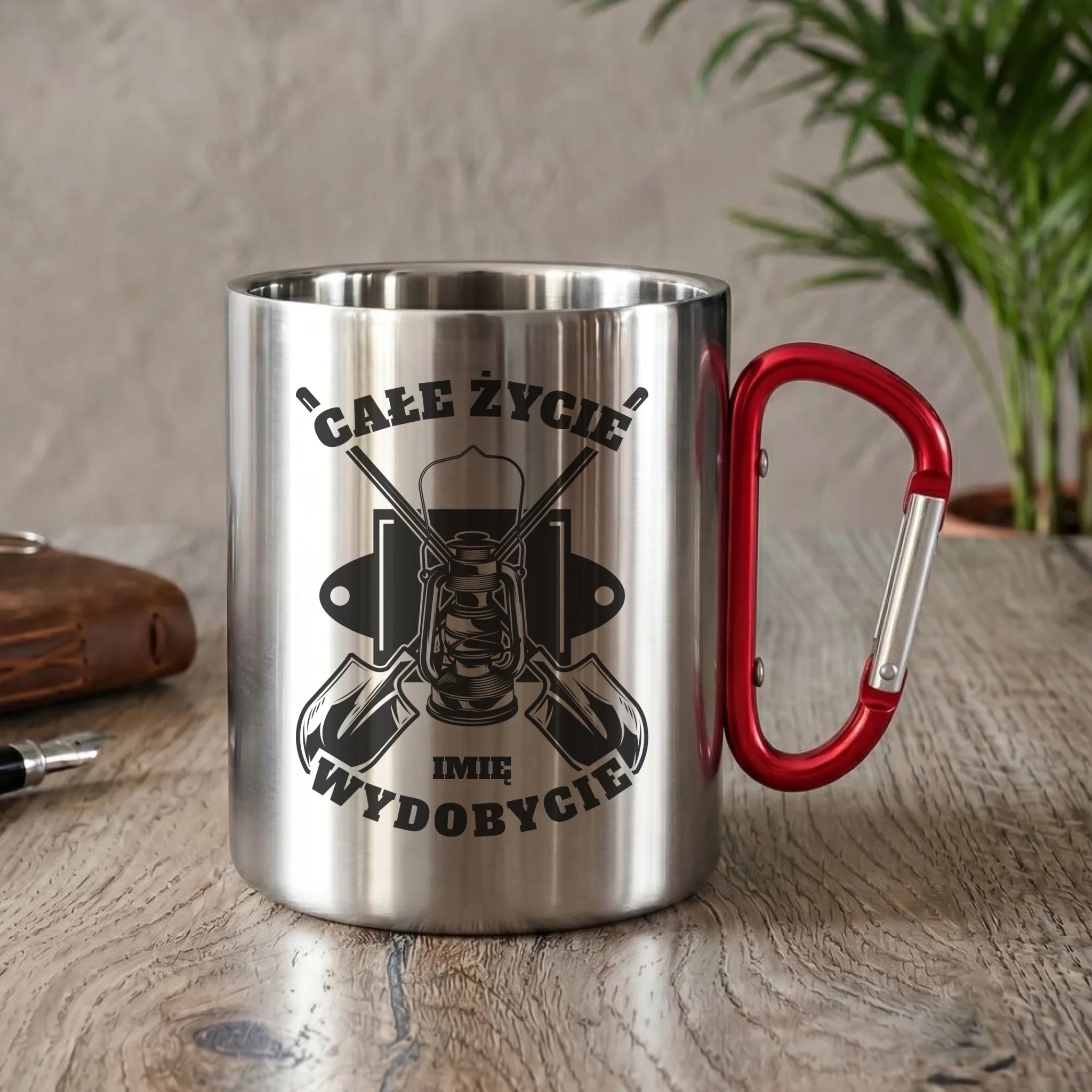 Kubek metalowy - prezent dla górnika - Całe życie wydobycie - personalizowany G01 - StoryCups.pl