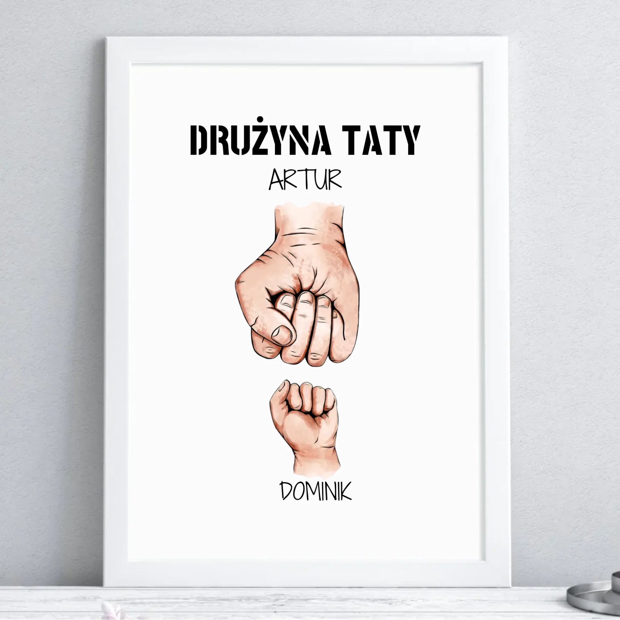 Plakat w ramie dla taty - Drużyna taty 1-6 imion dzieci - personalizowany DT01 - StoryCups.pl