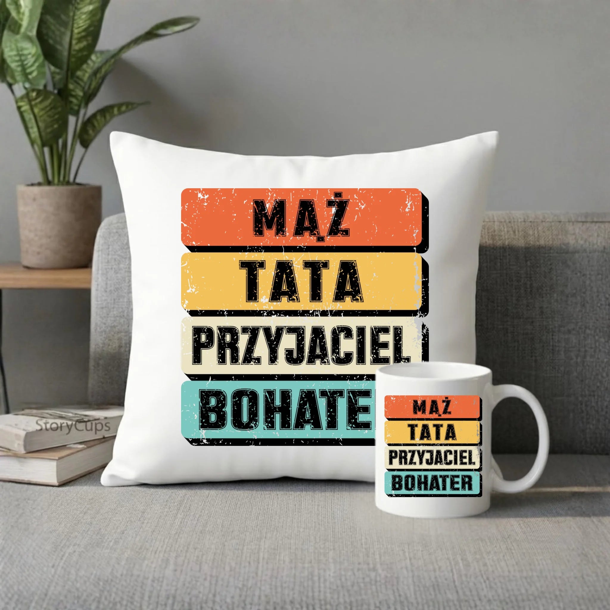 Zestaw poduszka i kubek dla taty - Mąż Tata Przyjaciel Bohater DT05 - StoryCups.pl