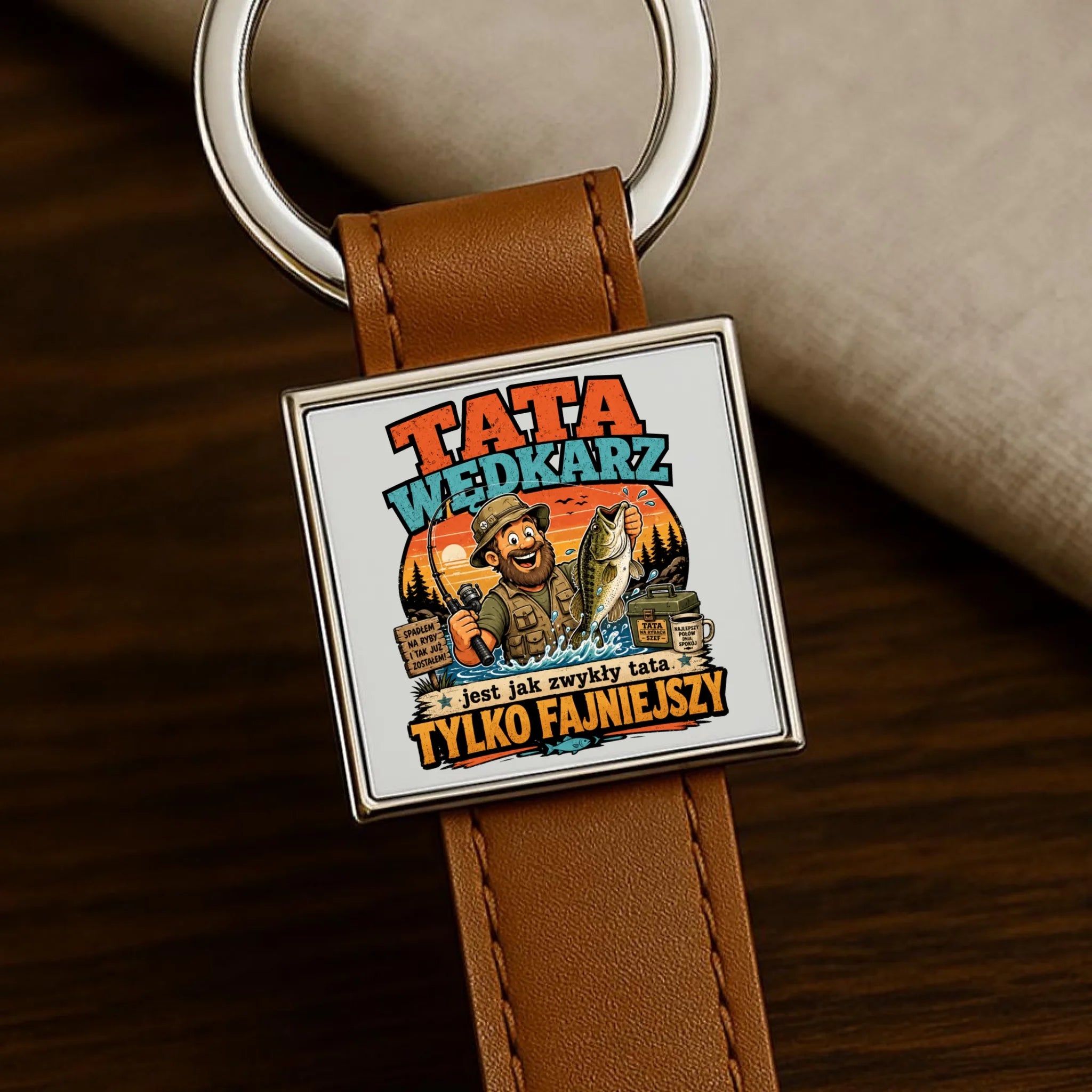 Brelok dla taty wędkarza - Tata wędkarz DT06 - StoryCups.pl