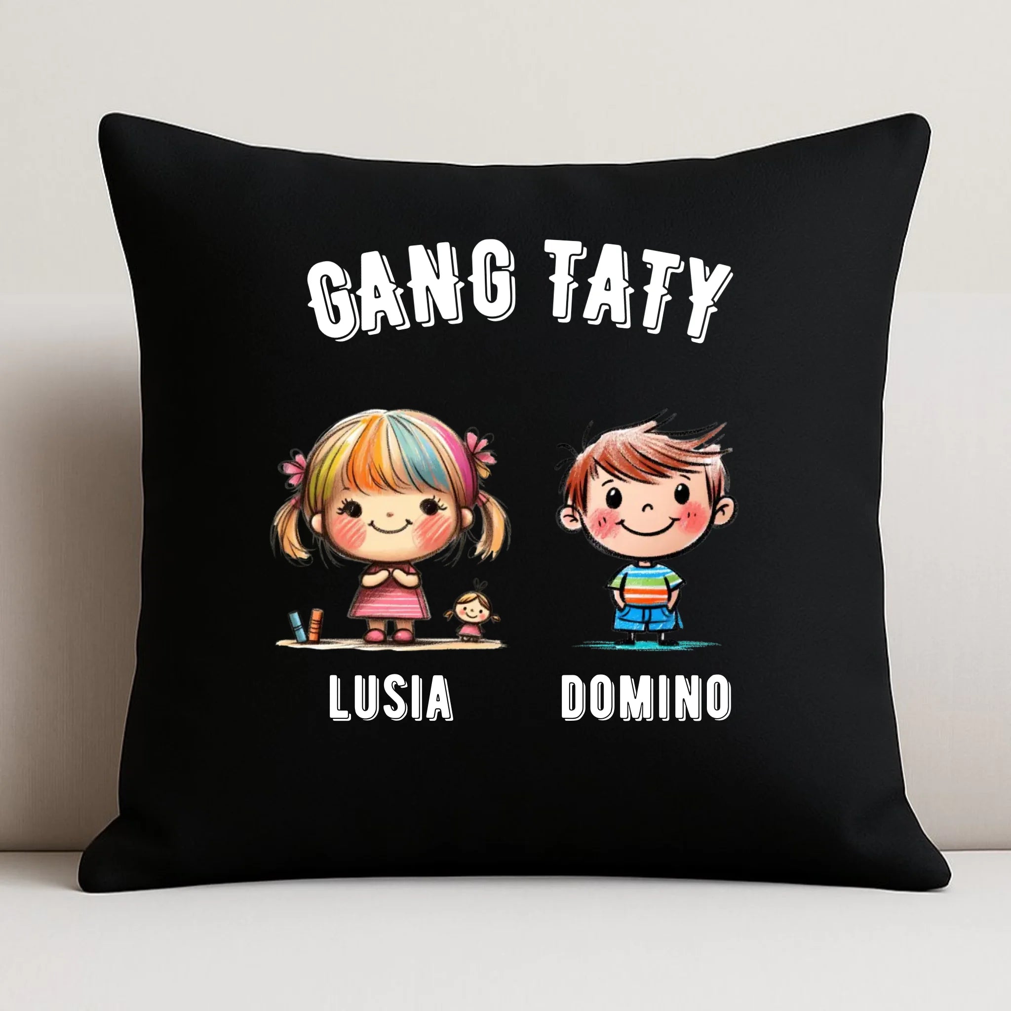 Poduszka dekoracyjna dla taty z imionami dzieci - Gang taty - personalizowana DT09 - StoryCups.pl