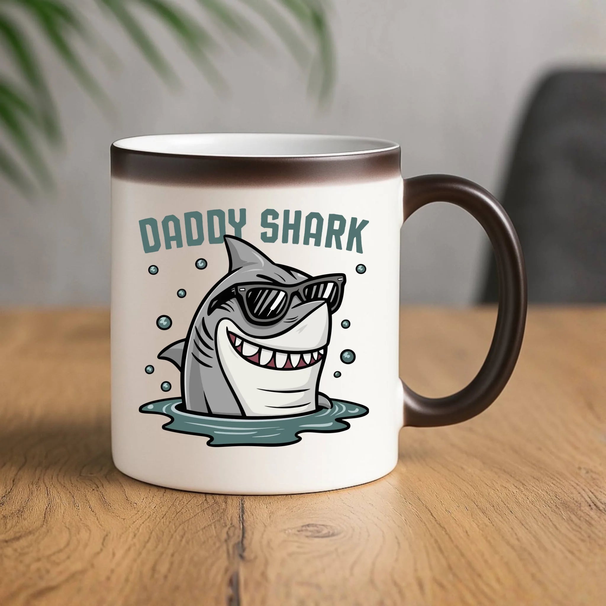 Kubek magiczny dla taty - Daddy shark DT15 - StoryCups.pl