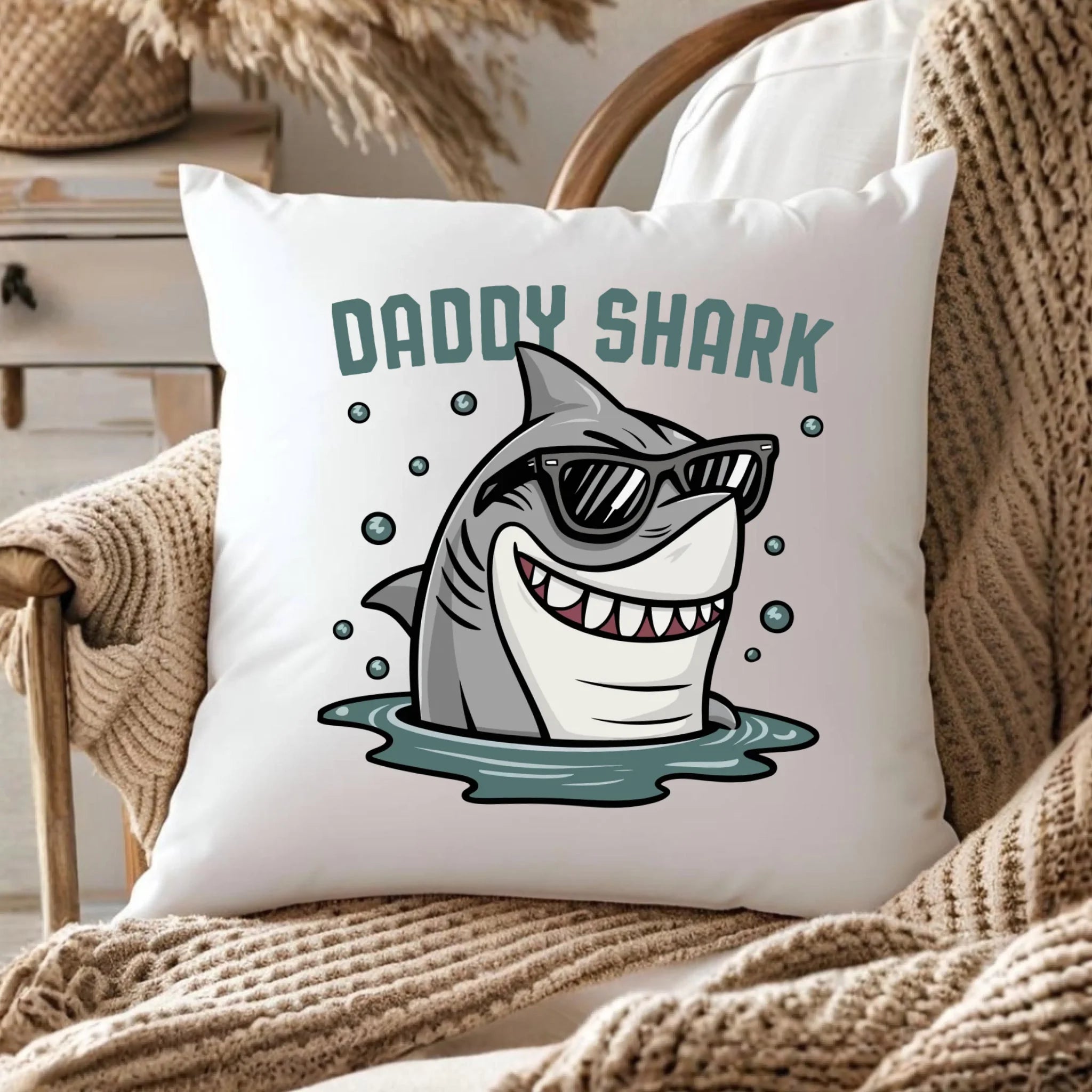 Poduszka dla taty - Daddy shark DT15 - StoryCups.pl