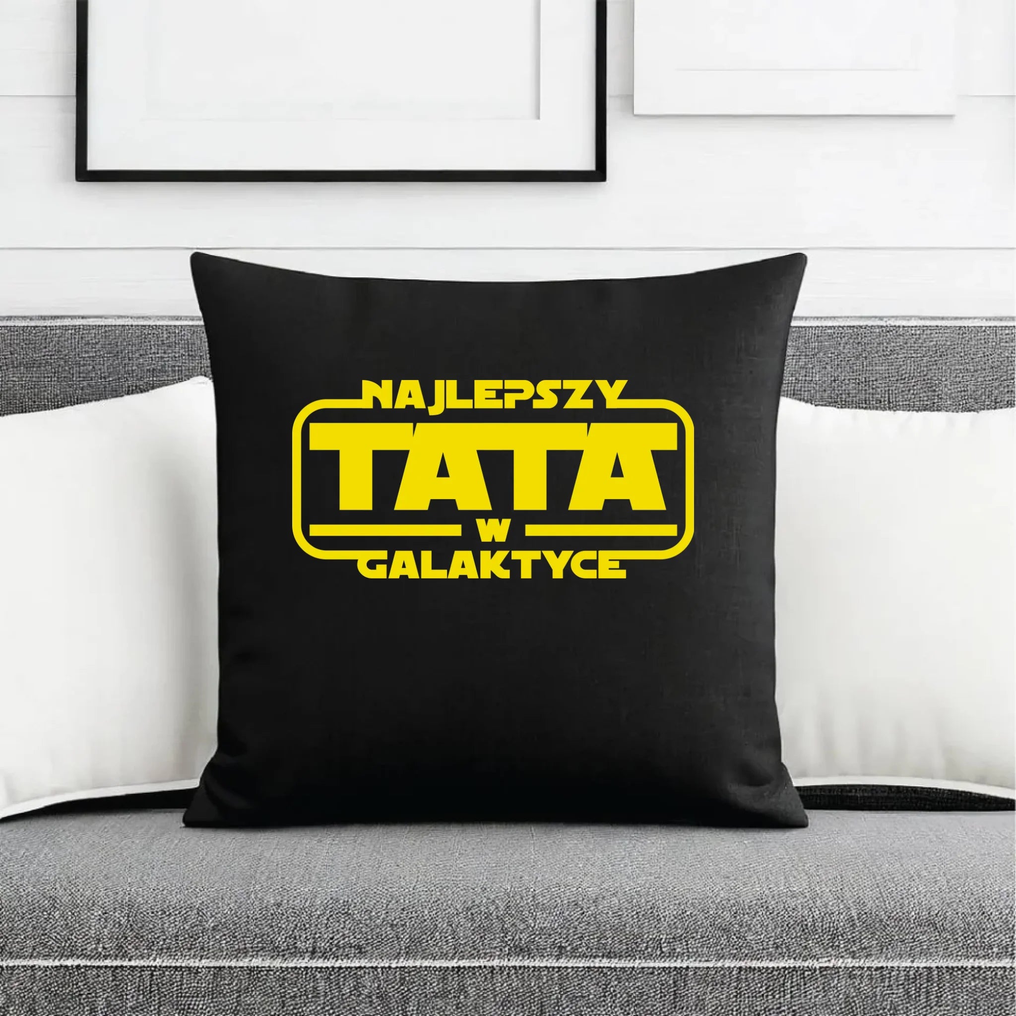 Poduszka dekoracyjna dla taty - Najlepszy Tata w galaktyce DT30 - StoryCups.pl