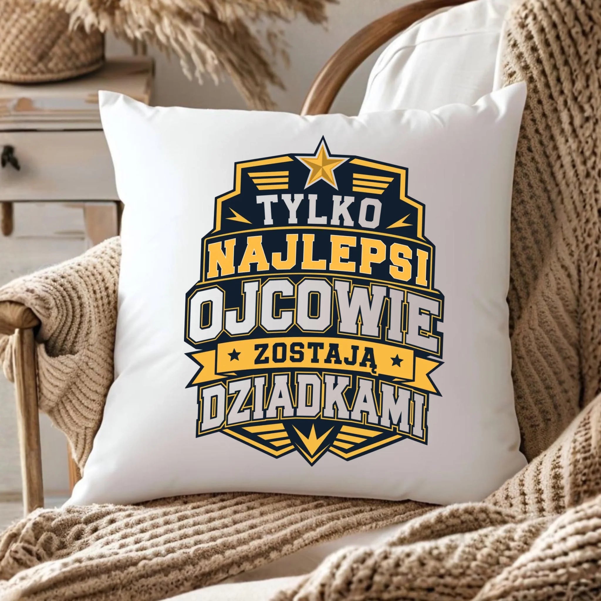 Poduszka dla taty przyszłego dziadka - Tylko najlepsi ojcowie zostają dziadkami DT39 - StoryCups.pl