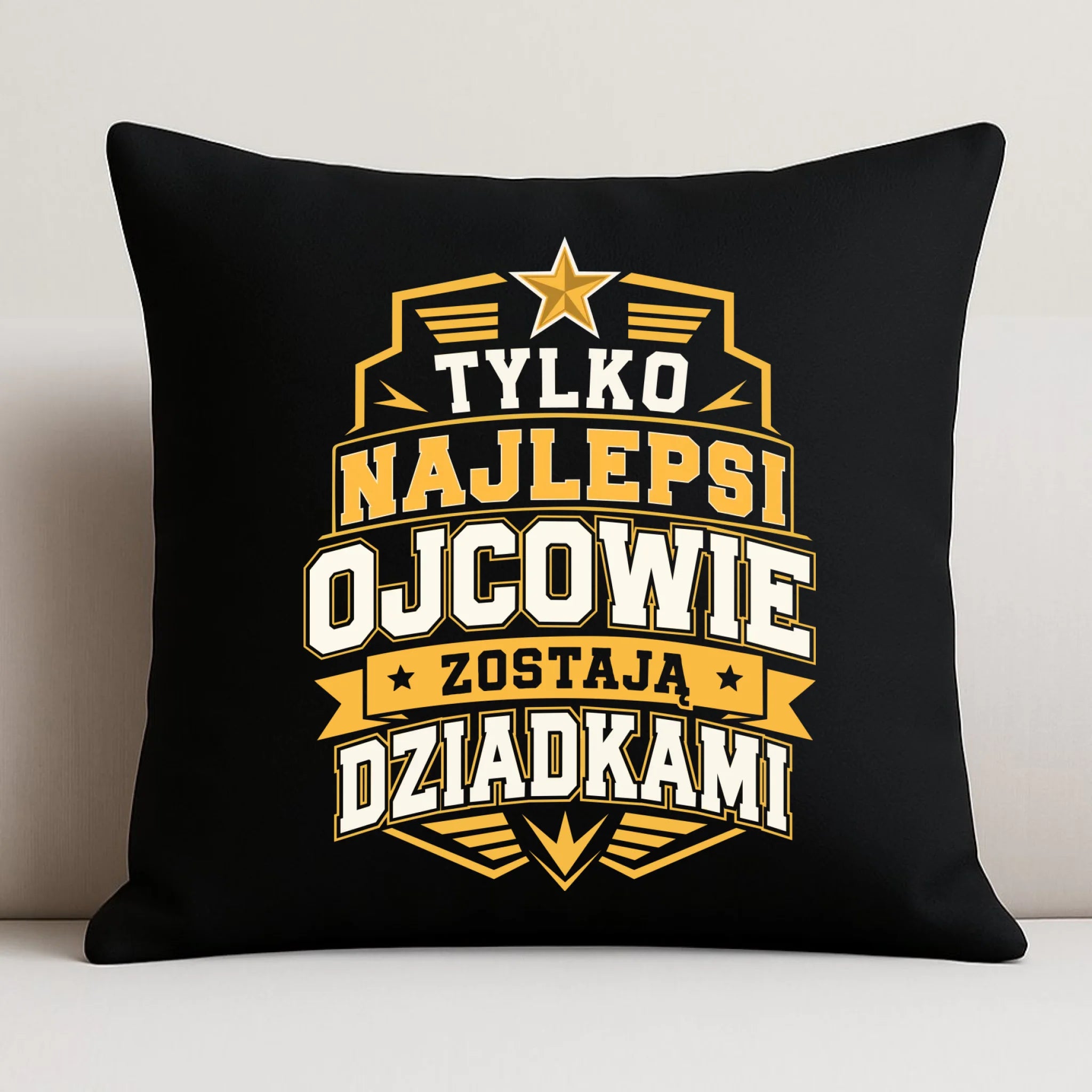 Poduszka dekoracyjna dla taty przyszłego dziadka - Tylko najlepsi ojcowie zostają dziadkami DT39 - StoryCups.pl
