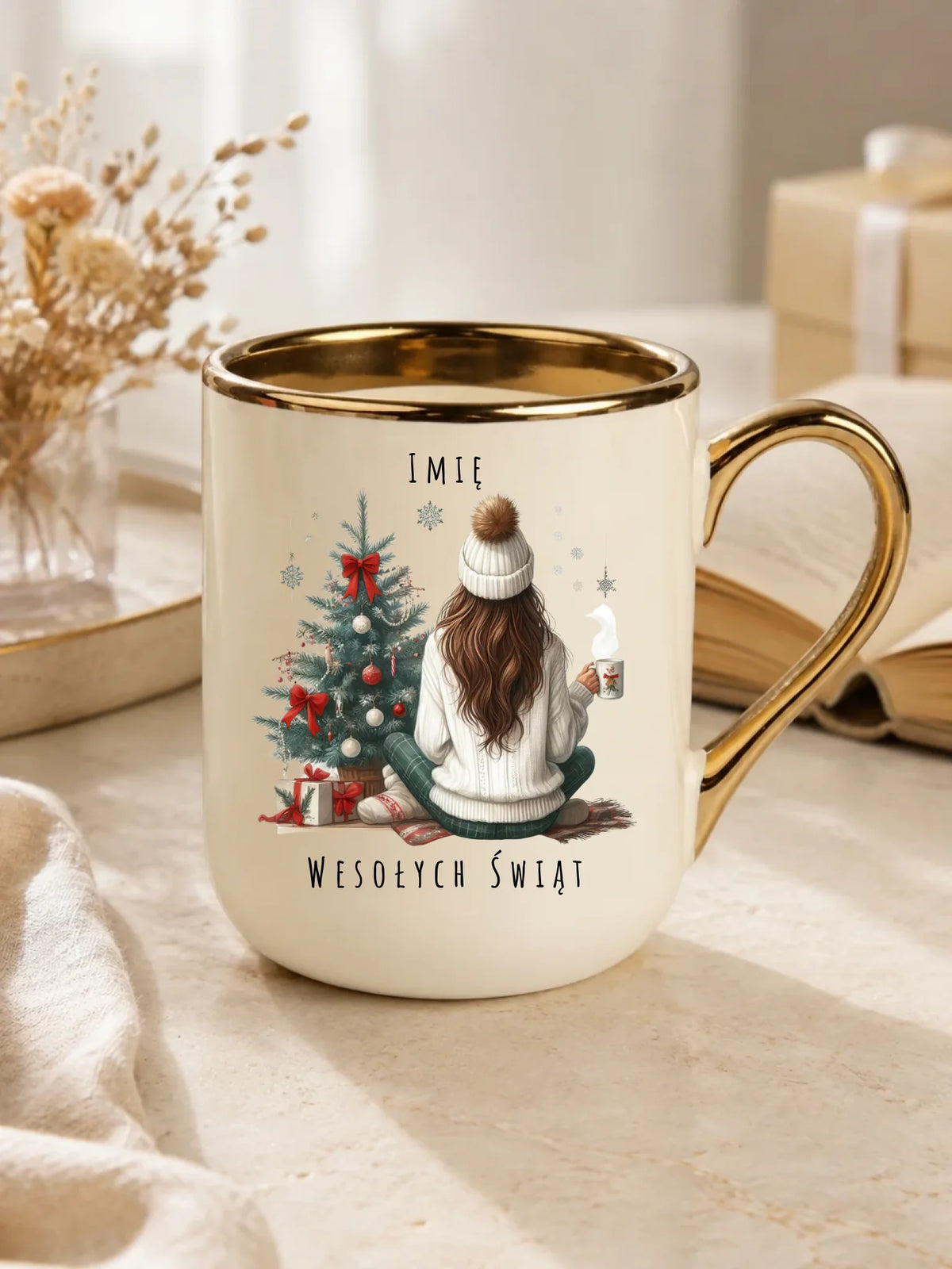 Kubek elegant świąteczny - Dziewczyna przy choince - personalizowany BN15