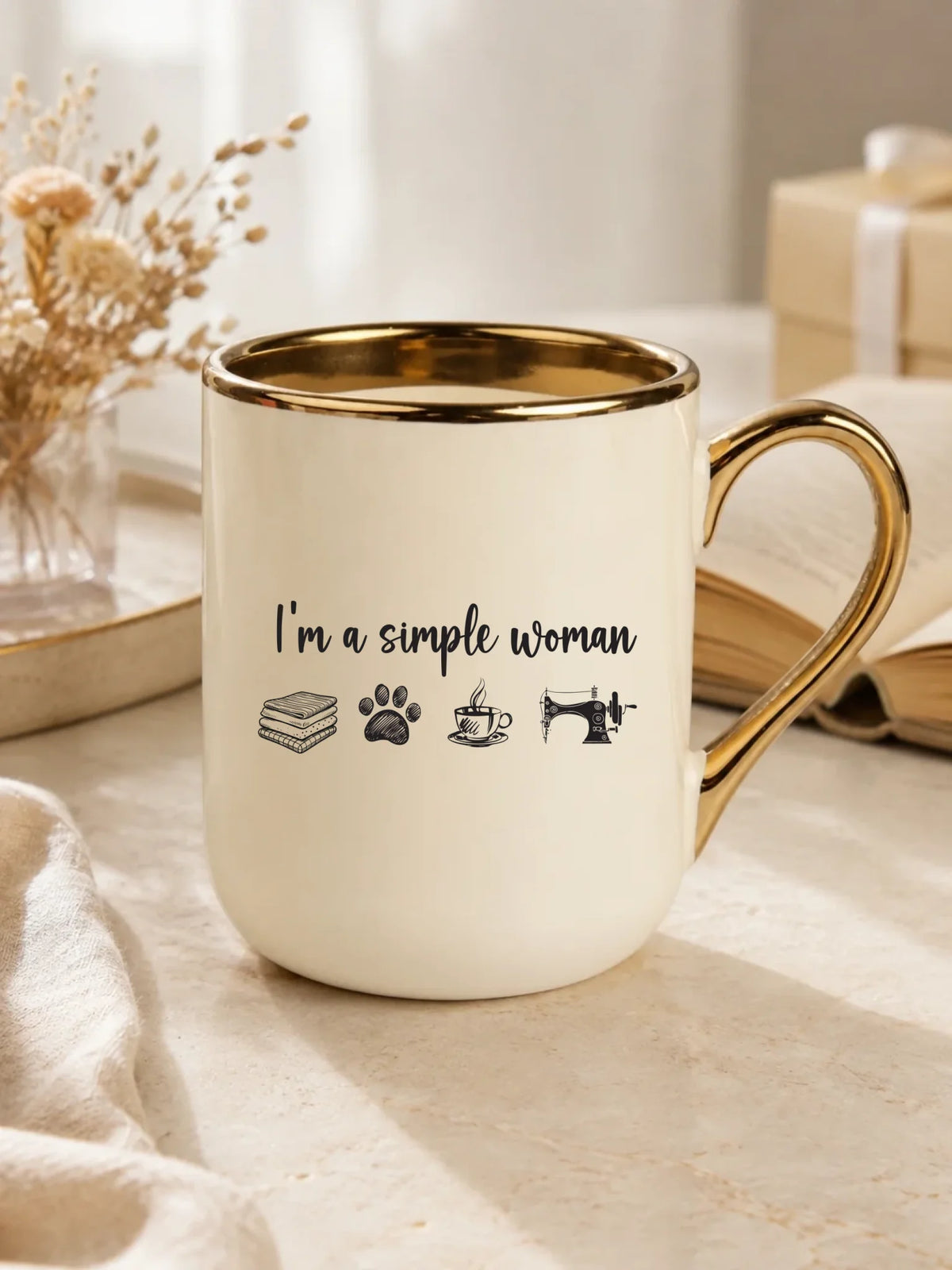 Kubek elegant szyciowy dla krawcowej - I'm a simple woman HS20