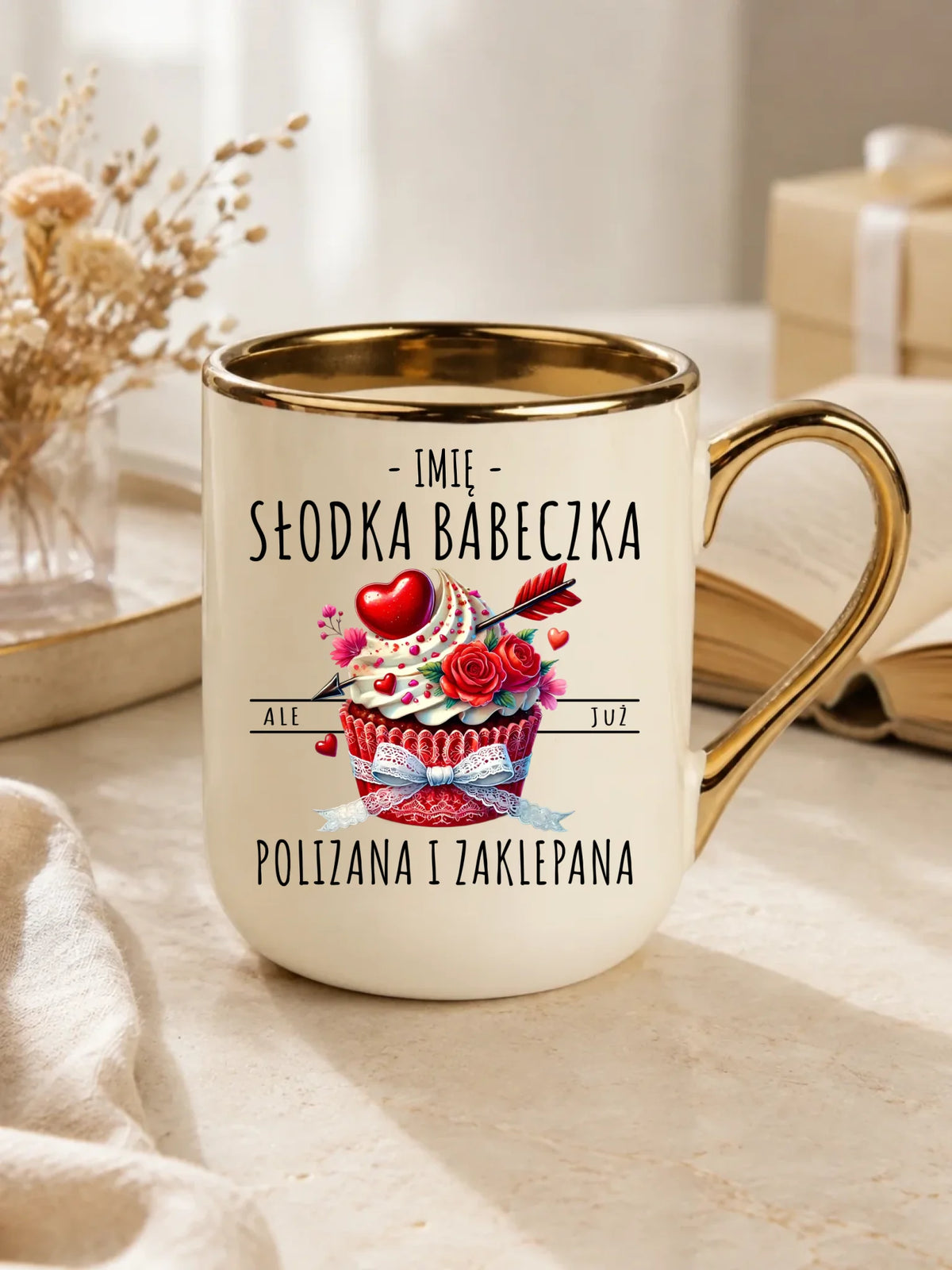 Kubek elegant - Słodka babeczka polizana i zaklepana - personalizowany W37