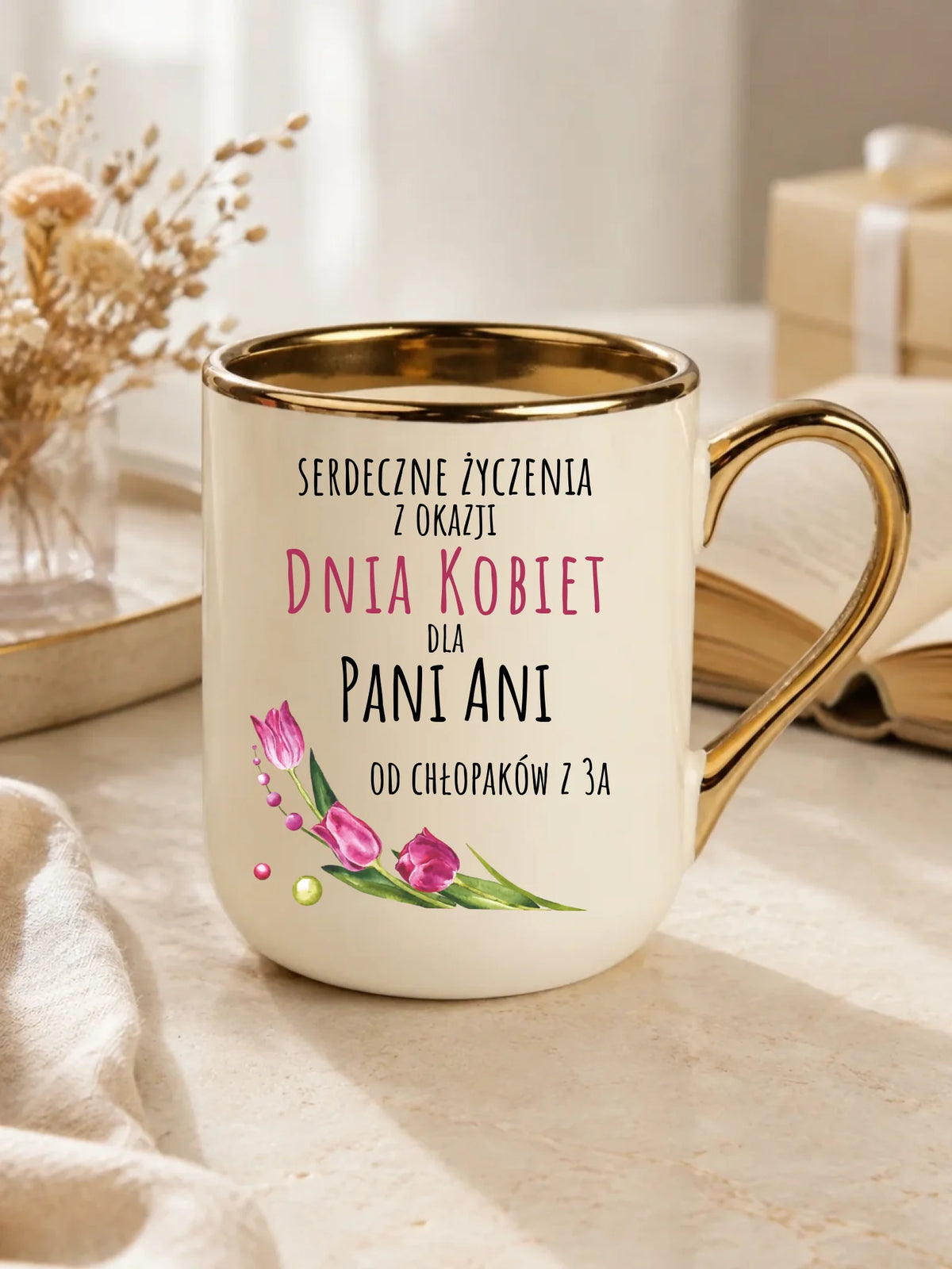 Kubek elegant na Dzień Kobiet - Serdeczne życzenia - personalizowany DK01
