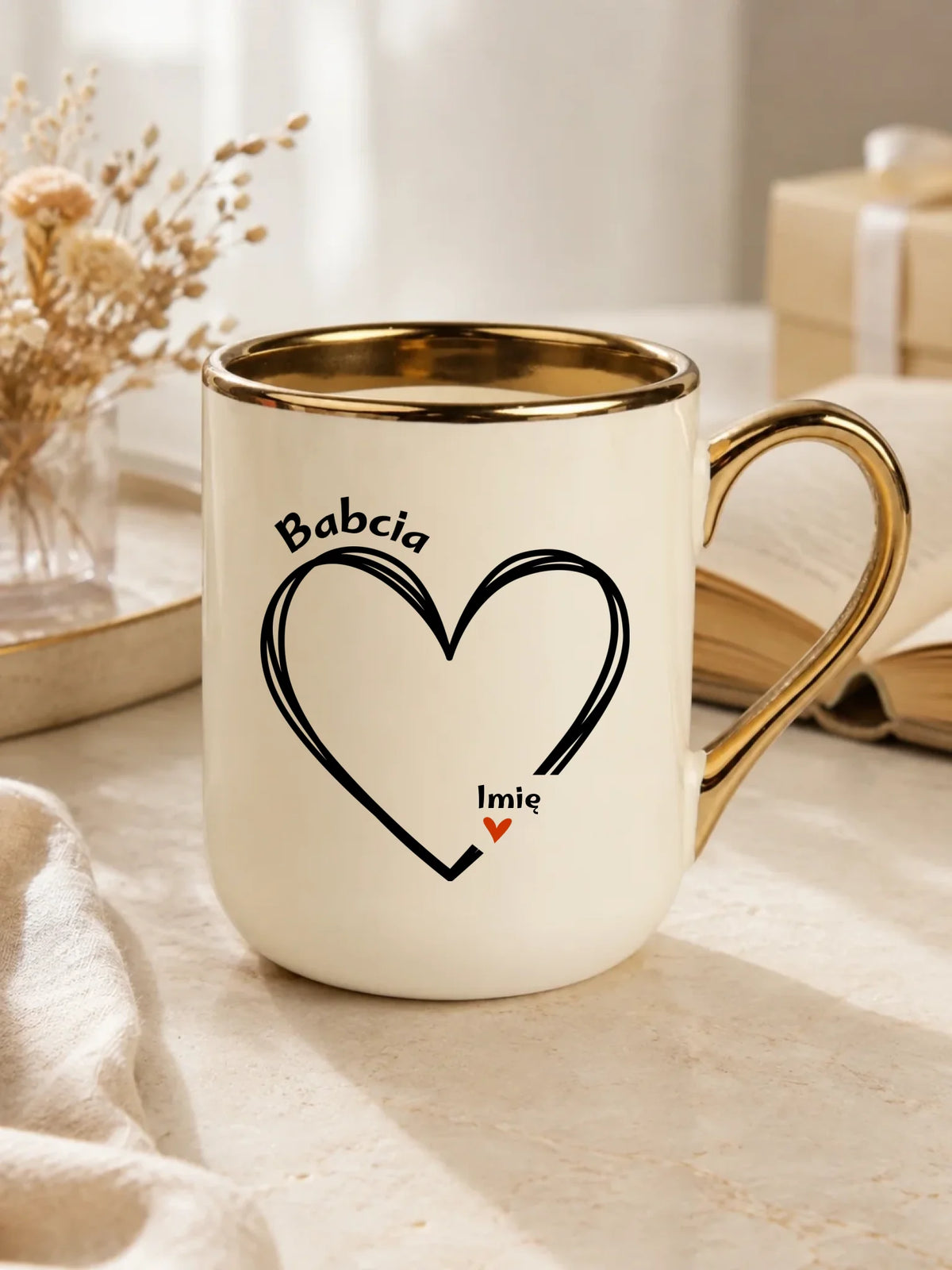 Kubek elegant dla babci - Serce z imionami wnuków 1-7 - personalizowany B26
