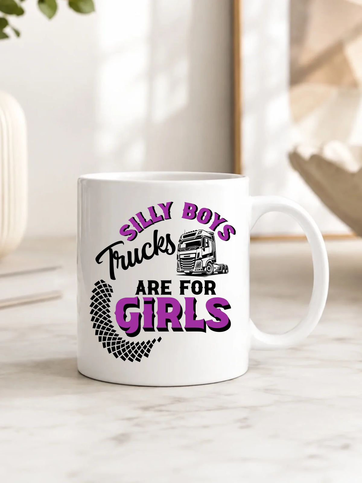 Kubel - kierowca ciężarówki - Silly boys trucks are for girls ZKT11