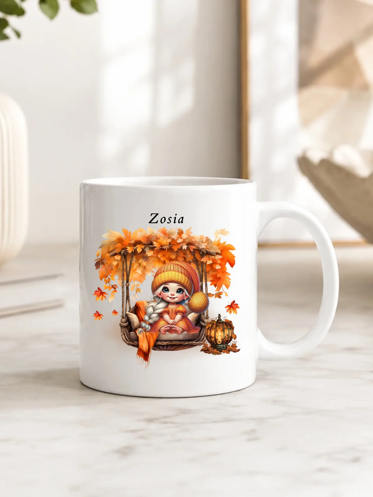Kubek jesieniara - Dziewczynka z liśćmi - personalizowany JS17