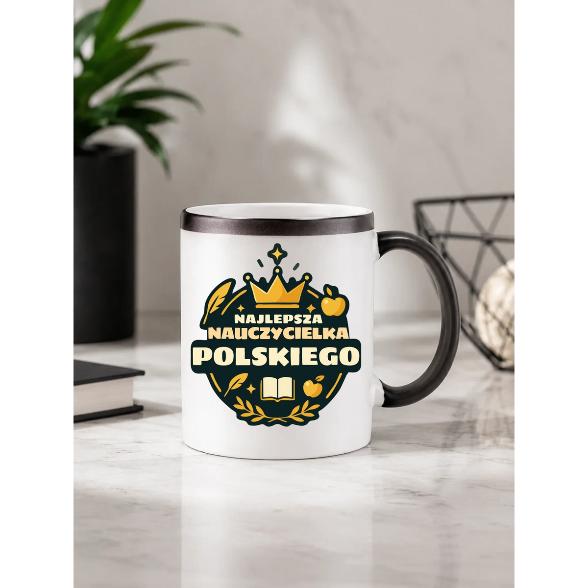 Najlepsza nauczycielka języka polskiego | Kubek magiczny prezent dla polonistki N41