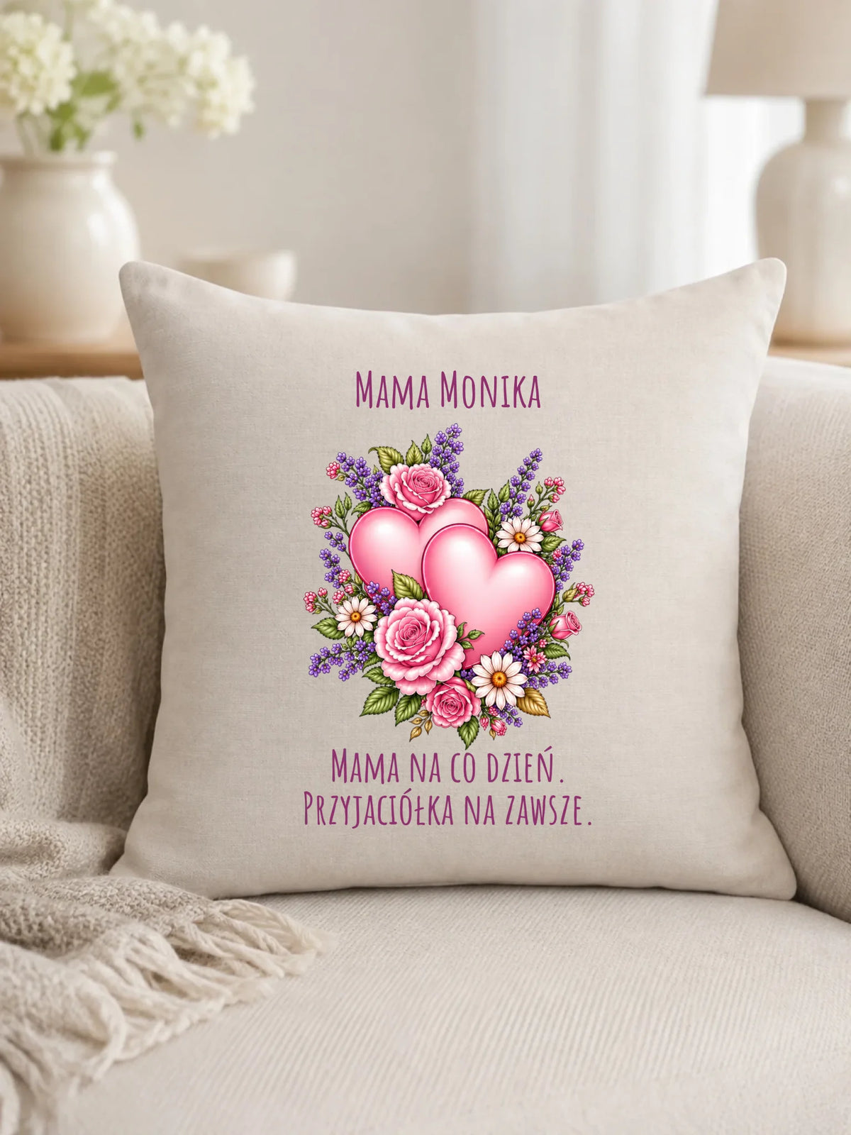 Poduszka dla mamy - Bukiet z sercami przyjaciółka - personalizowana DM39